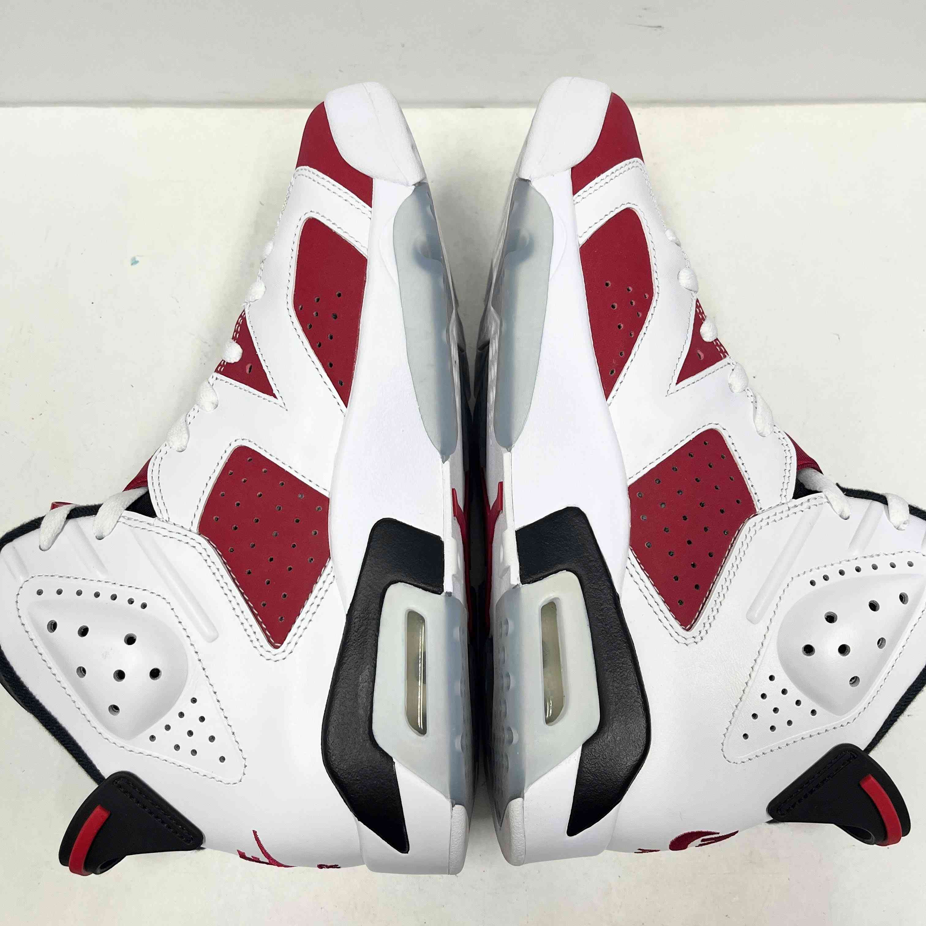 【US9.5】 AIR JORDAN 6 RETRO CT8529-106 【USED】