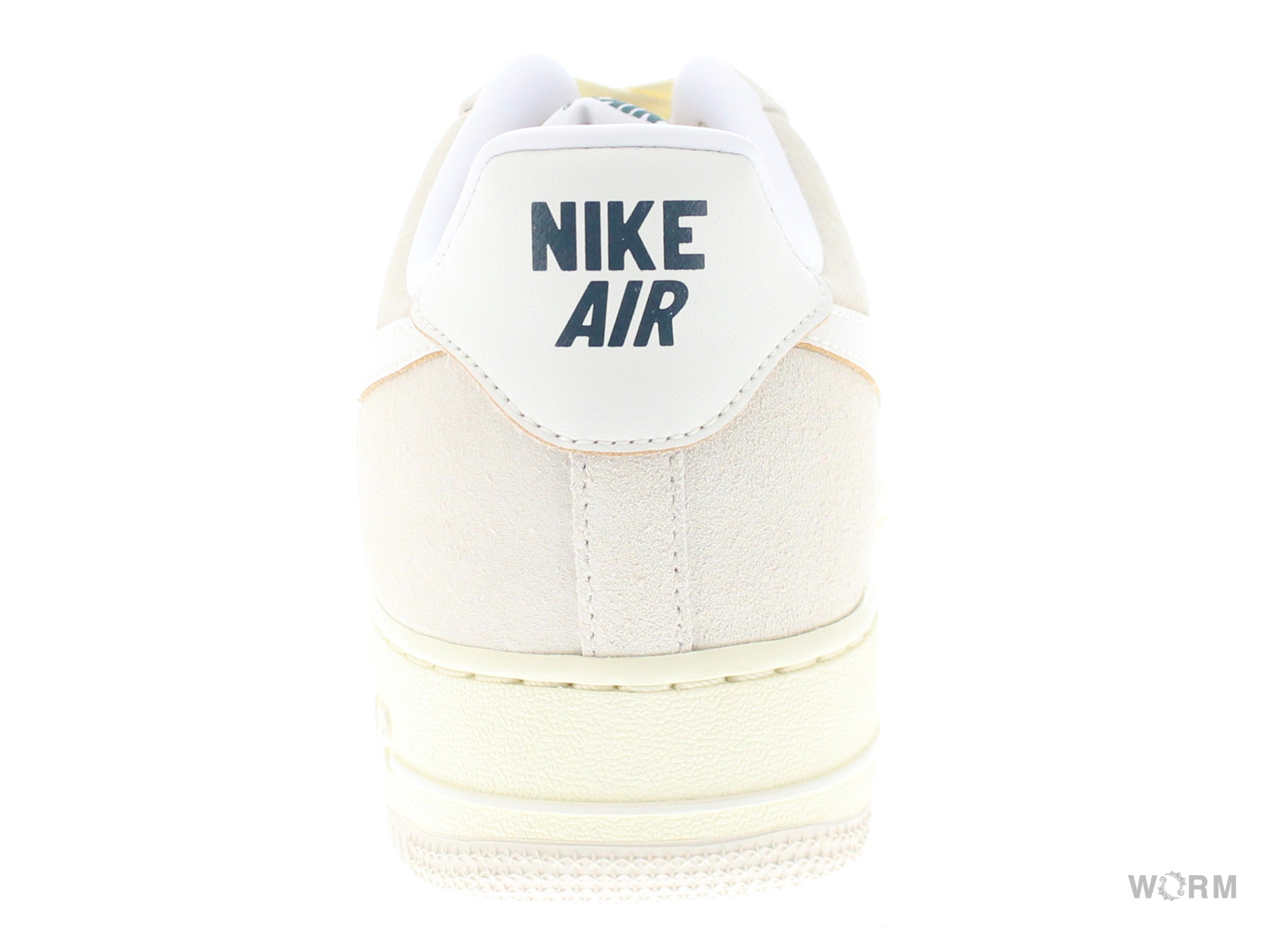 【US10.5】 NIKE AIR FORCE 1 07 FQ8077-104 【DS】
