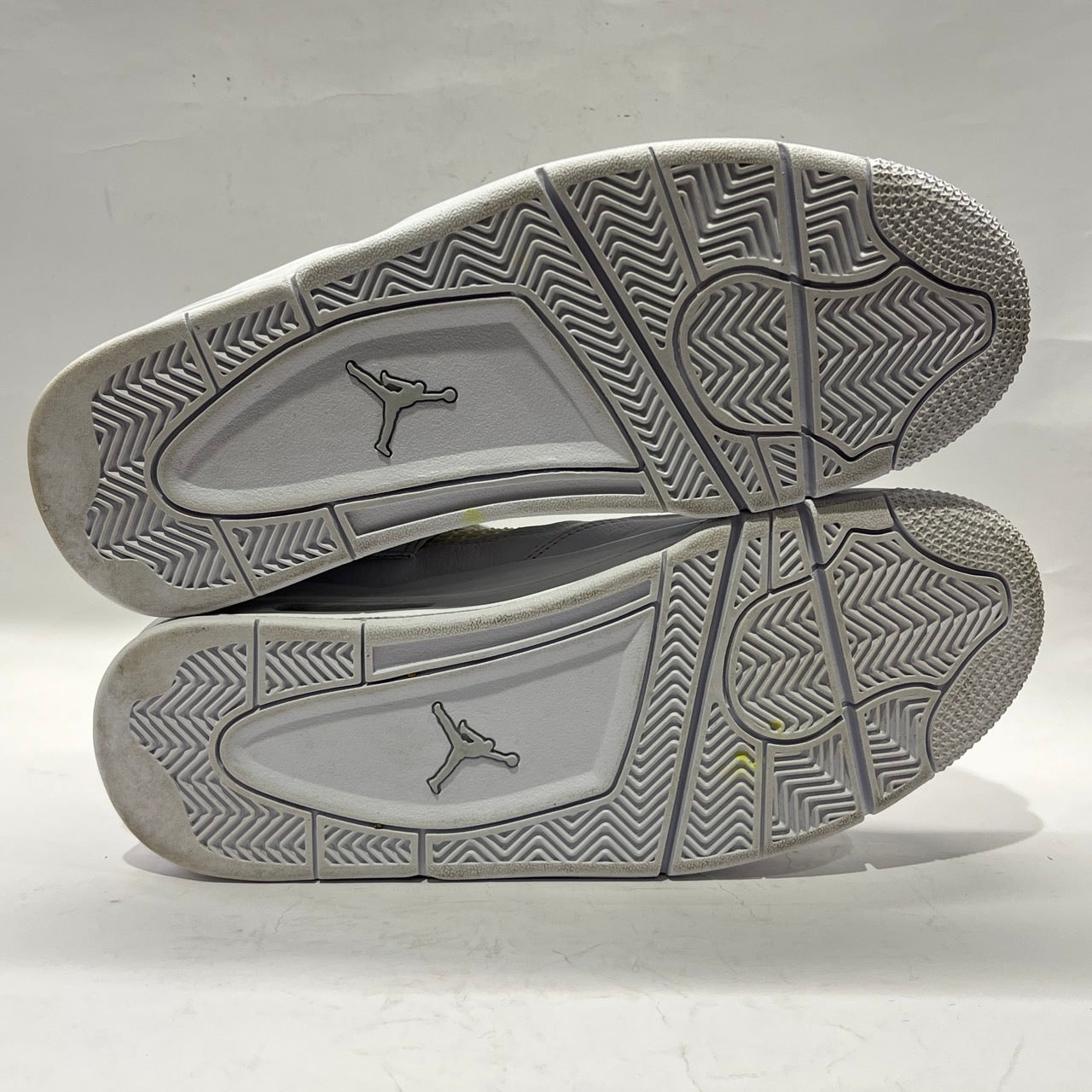 【US9】 AIR JORDAN 4 RETRO 308497-100 【USED】