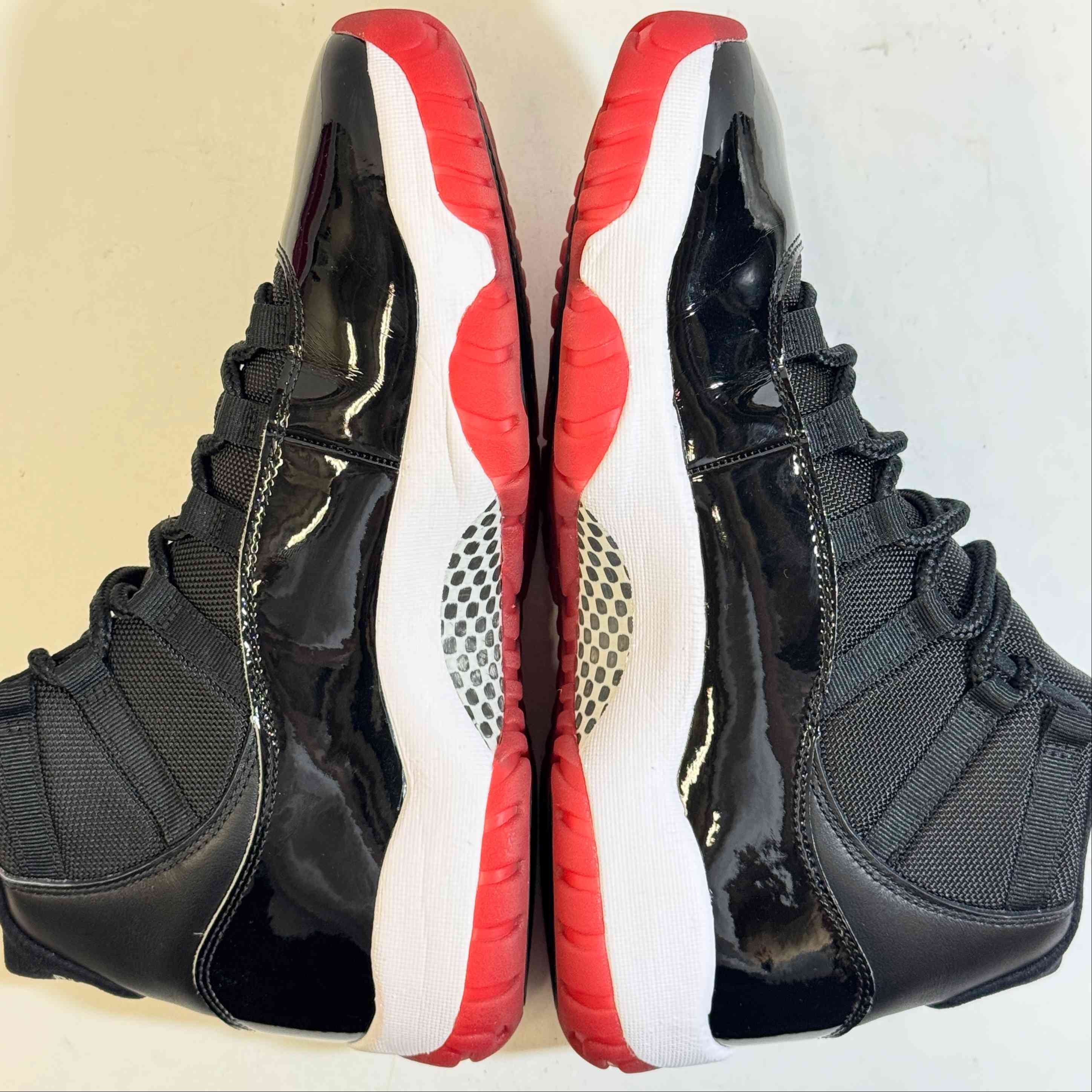 【US10】 AIR JORDAN 11 RETRO BRED 378037-061 【USED】