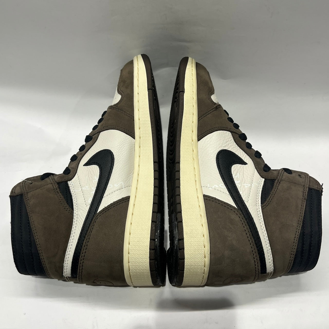 【US9】 AIR JORDAN 1 HIGH OG TS SP TRAVIS SCOTT CD4487-100 【USED】