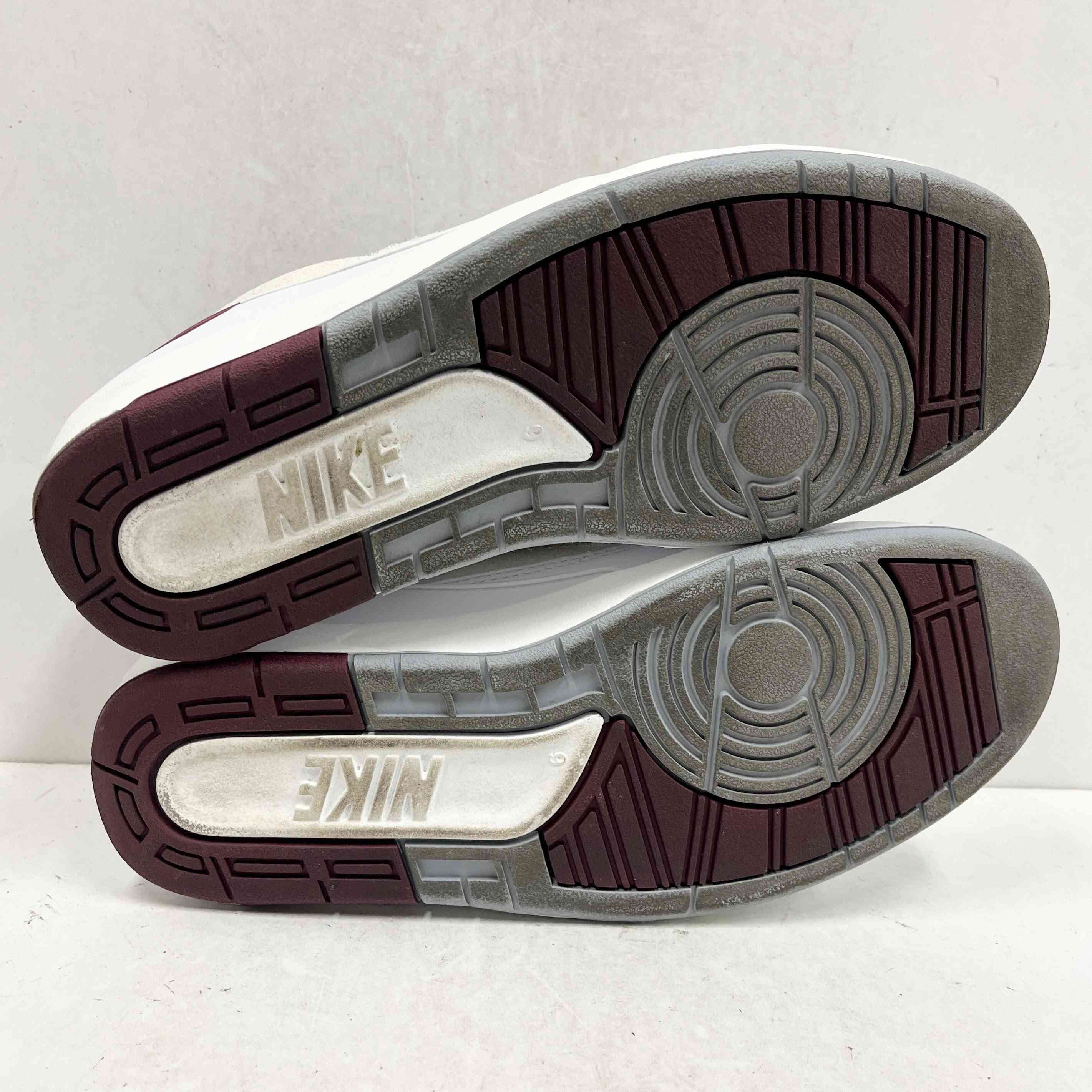 【US9】 AIR JORDAN 2 RETRO LOW DV9956-103 【USED】