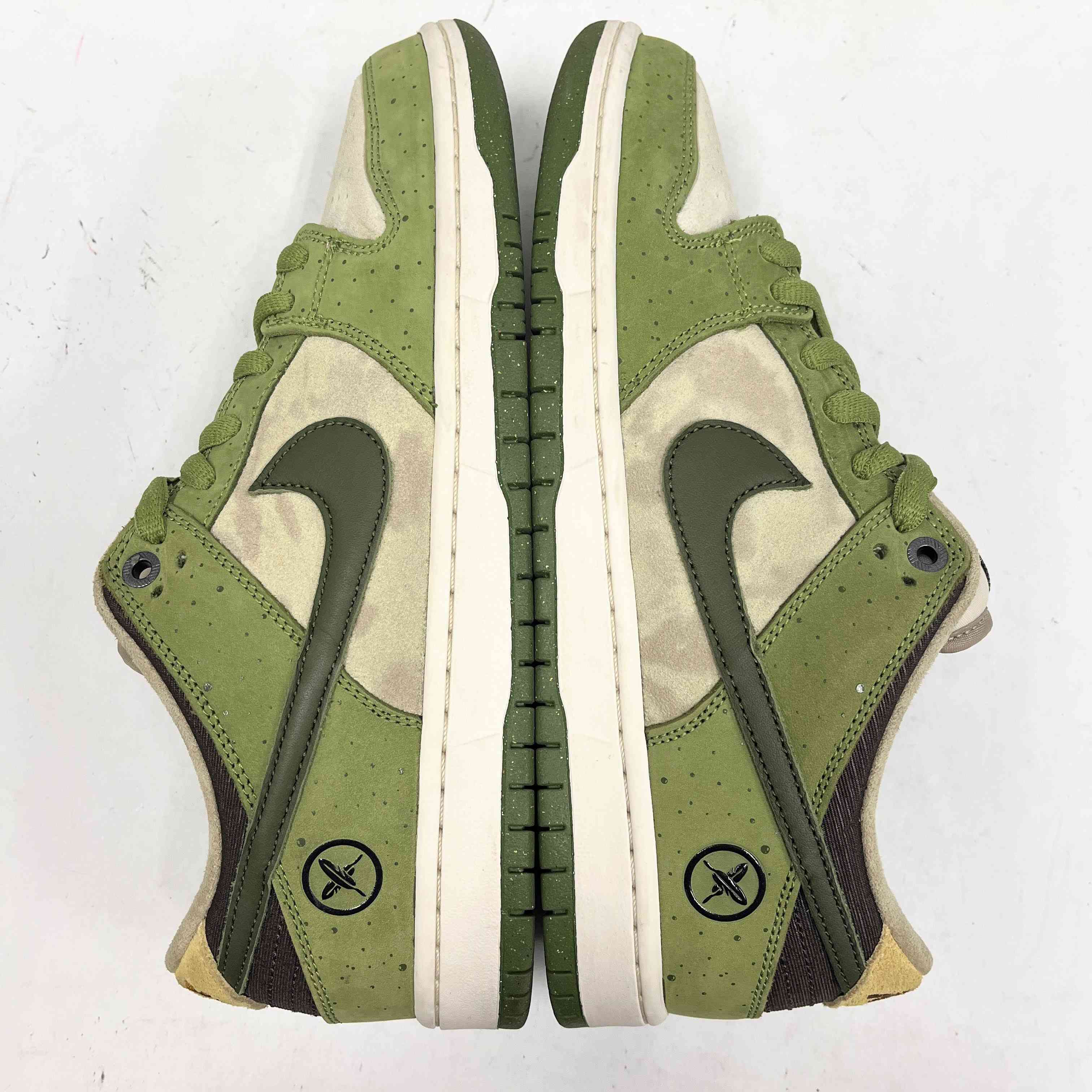 【US9.5】 NIKE SB SB DUNK LOW PRO YUTO HORIGOME HF8022-300 【USED】