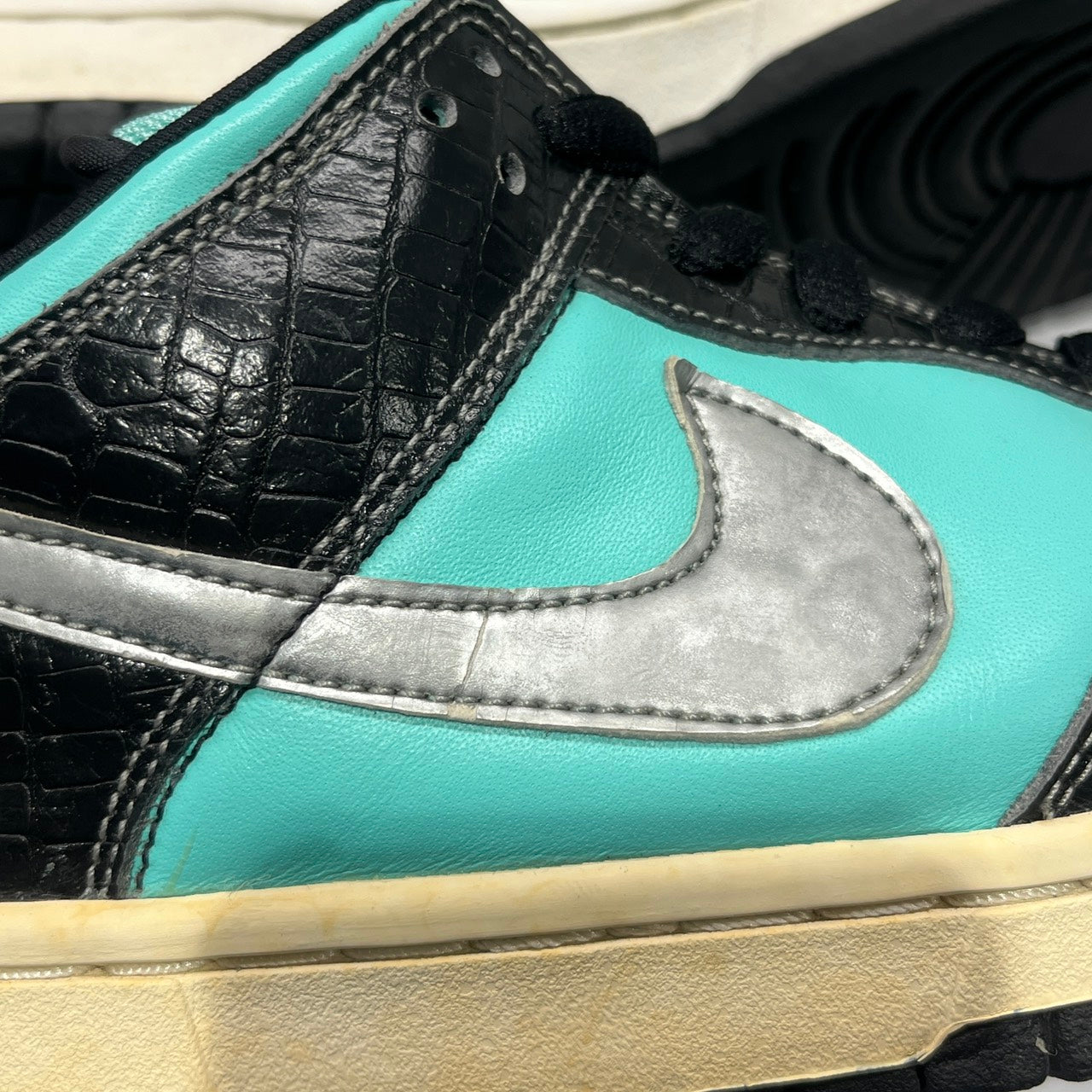 【US11】 NIKE SB DUNK LOW PRO SB Diamond Supply Co. 304292-402 【USED】