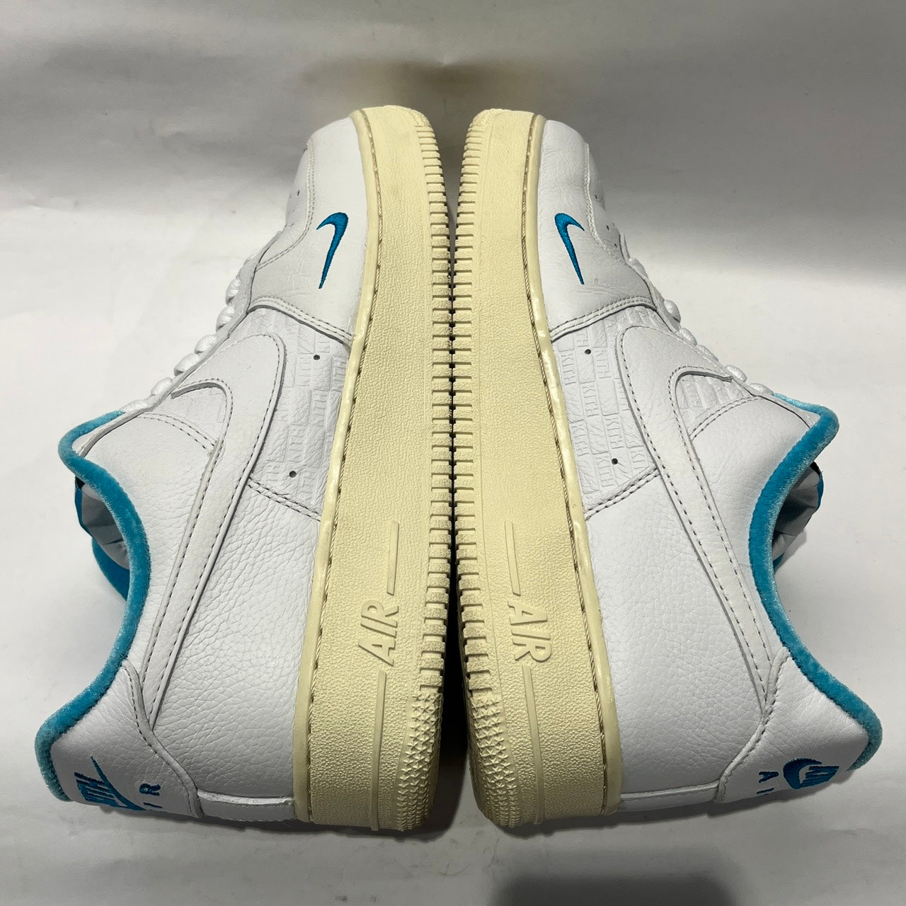 【US9】 NIKE AIR FORCE 1 LOW / KITH HAWAII DC9555-100 【USED】