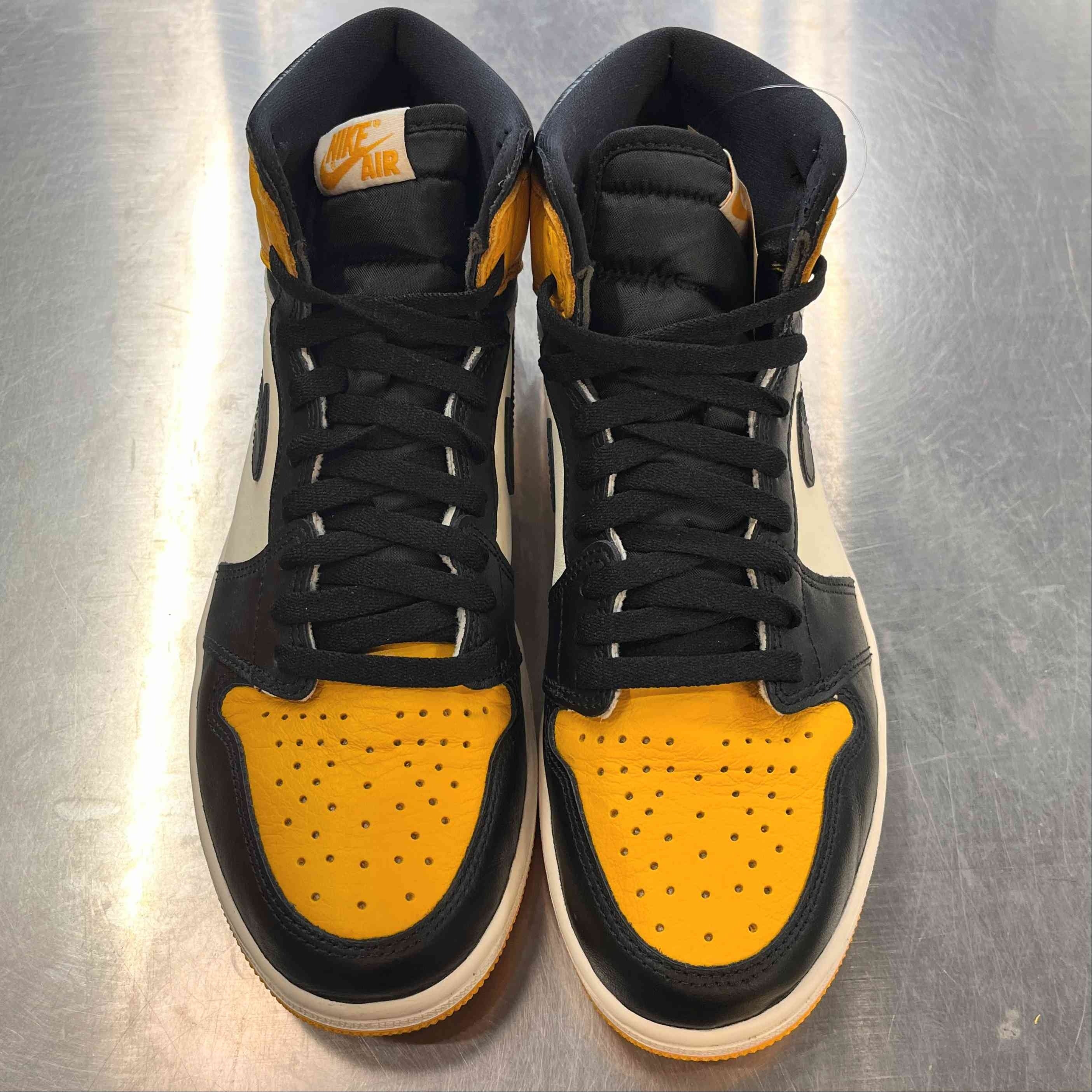 【US10】 AIR JORDAN 1 RETRO HIGH OG 555088-711 【USED】