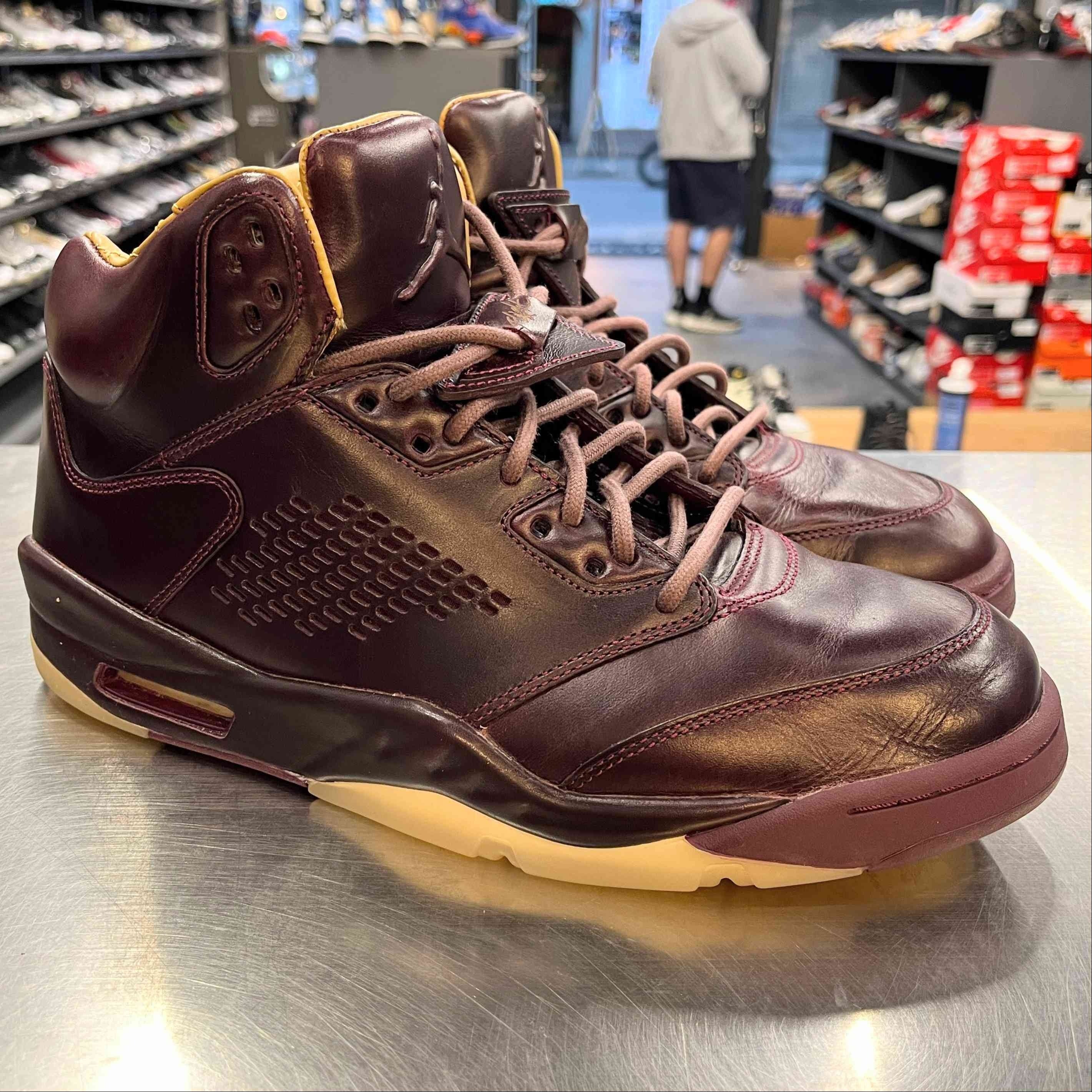 【US10.5】 AIR JORDAN 5 RETRO PREMIUM 881432-612 【USED】