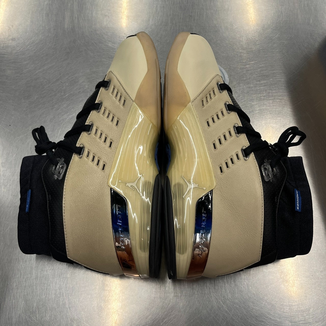 【US11】 AIR JORDAN 17 RETRO LOW SP IH0177-200 【USED】