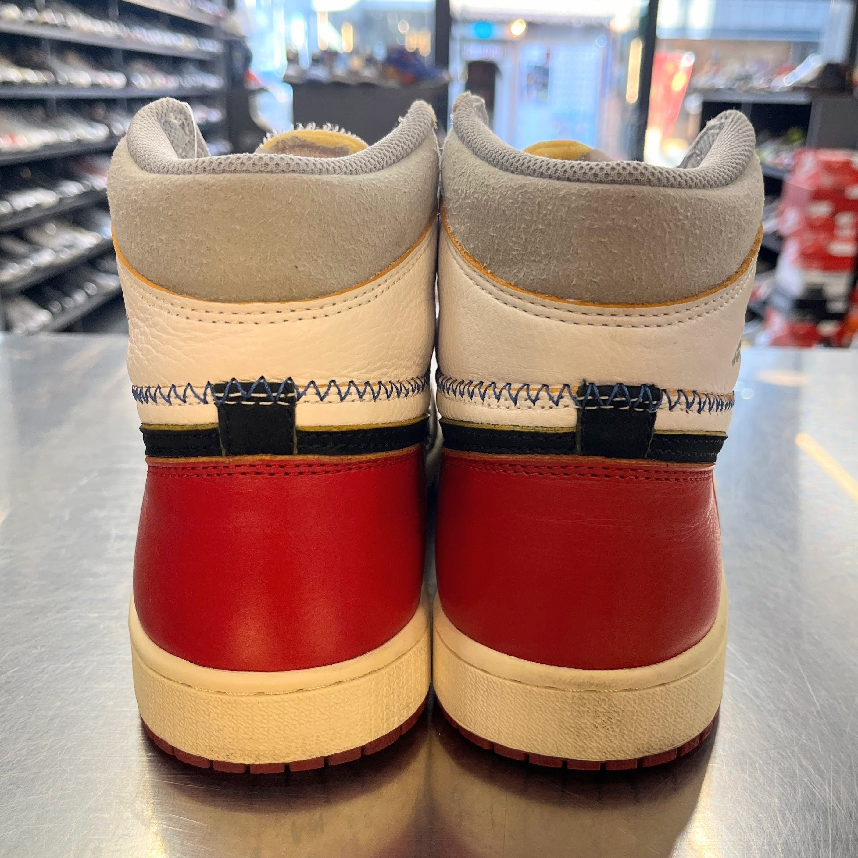 【US10】 AIR JORDAN 1 RETRO HI NRG UNION BV1300-106 【USED】