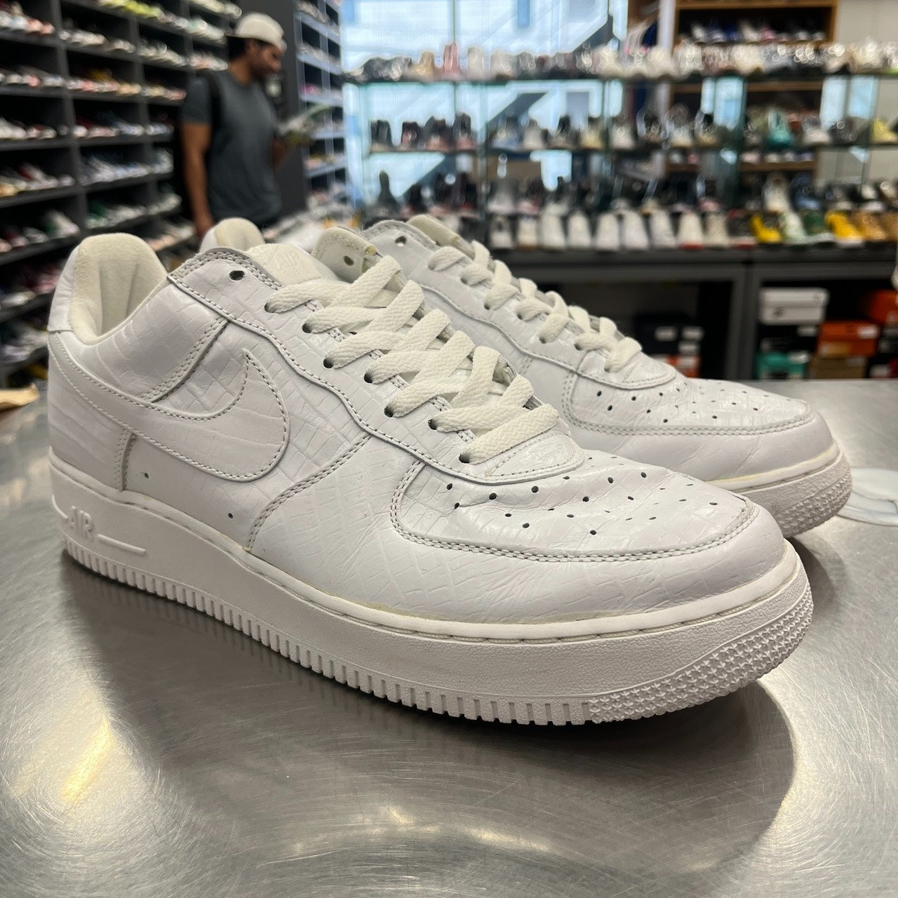【US10】 NIKE HTM AIR FORCE 1 LOW 305895-111 【USED】