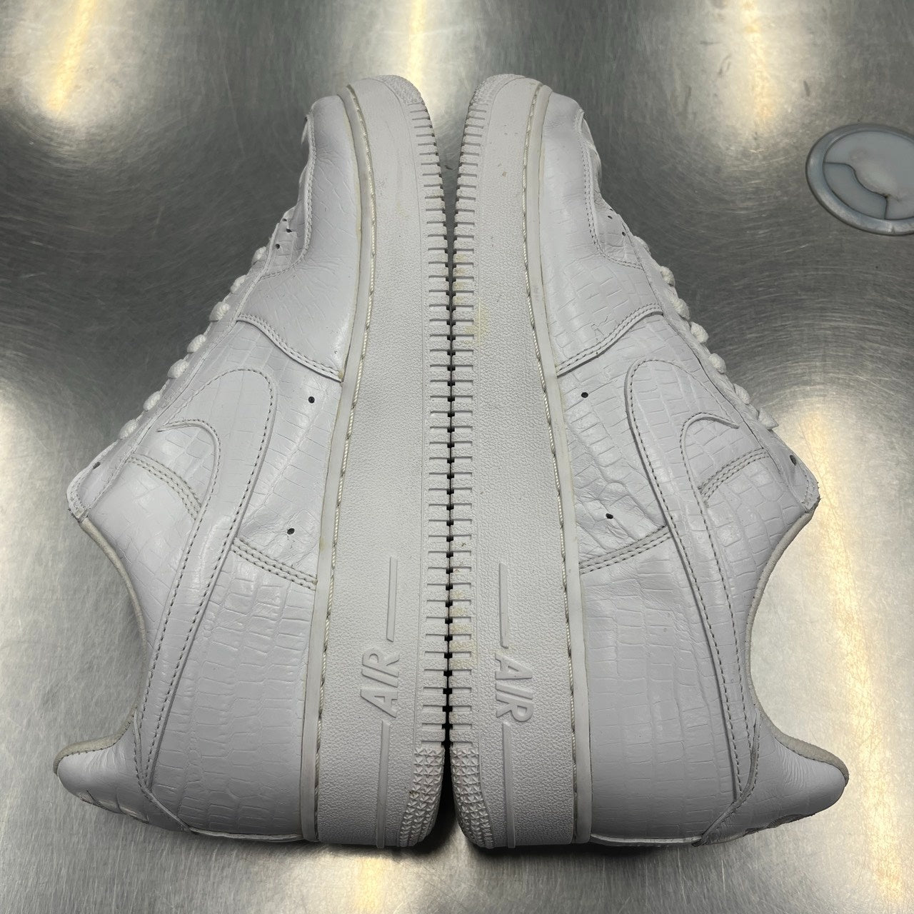 【US10】 NIKE HTM AIR FORCE 1 LOW 305895-111 【USED】