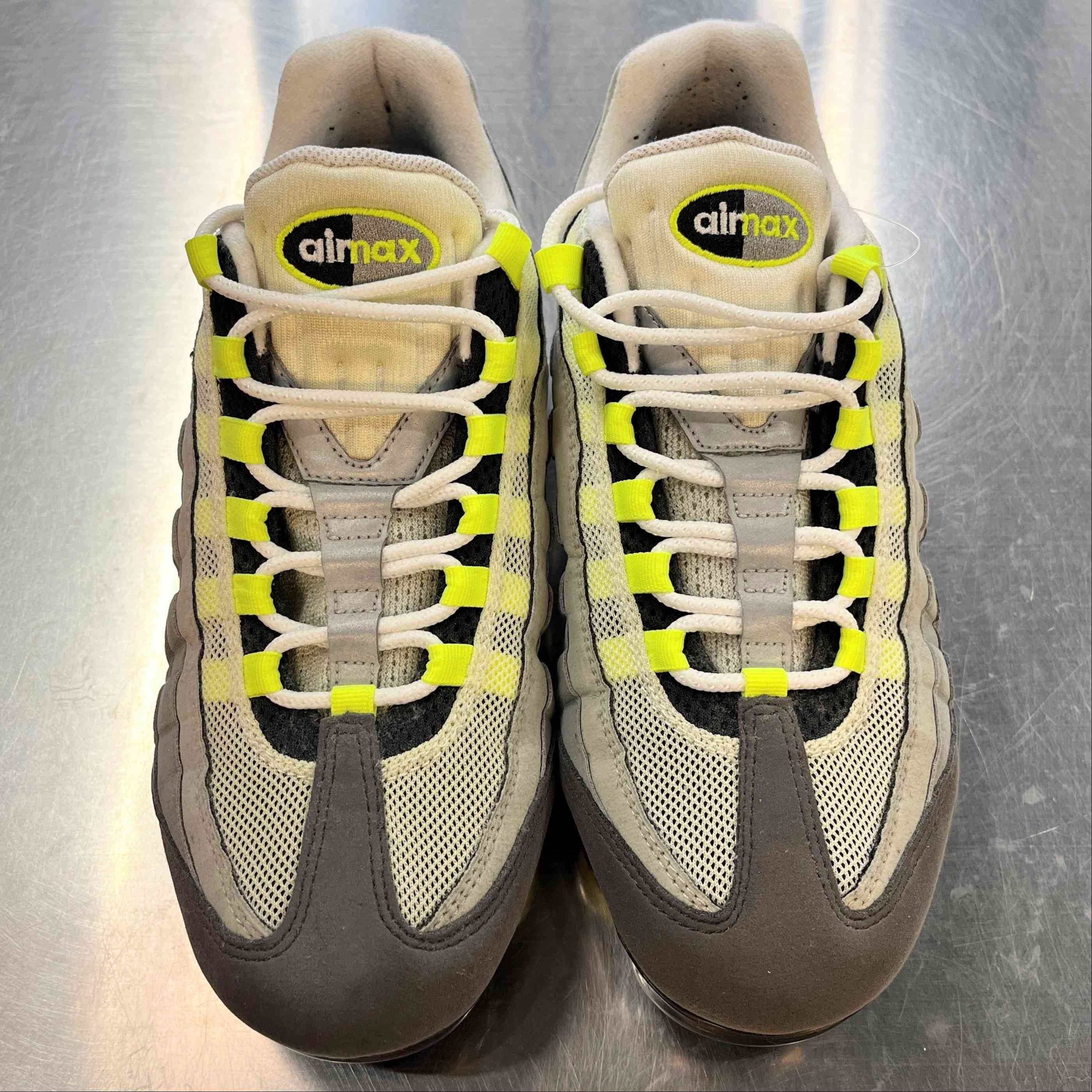 【US9】 NIKE AIR VAPORMAX 95 AJ7292-001 【USED】