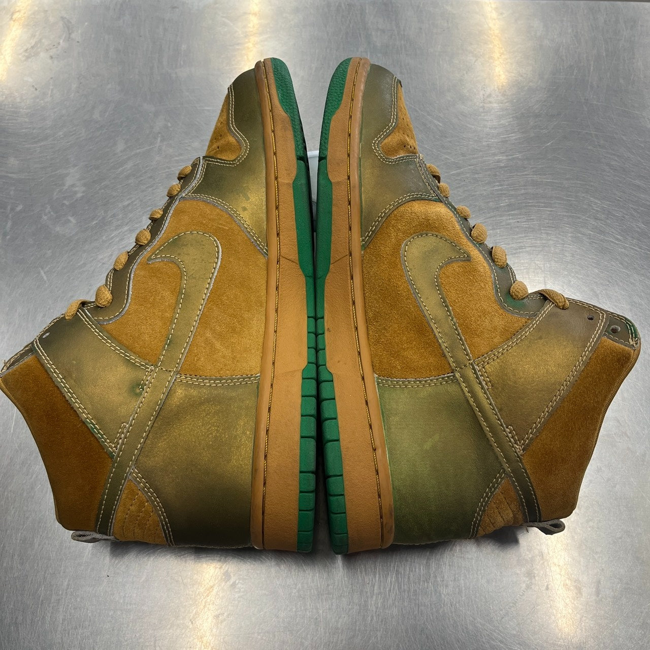 【US10】 NIKE SB DUNK HIGH PRO SB 305050-771 【USED】