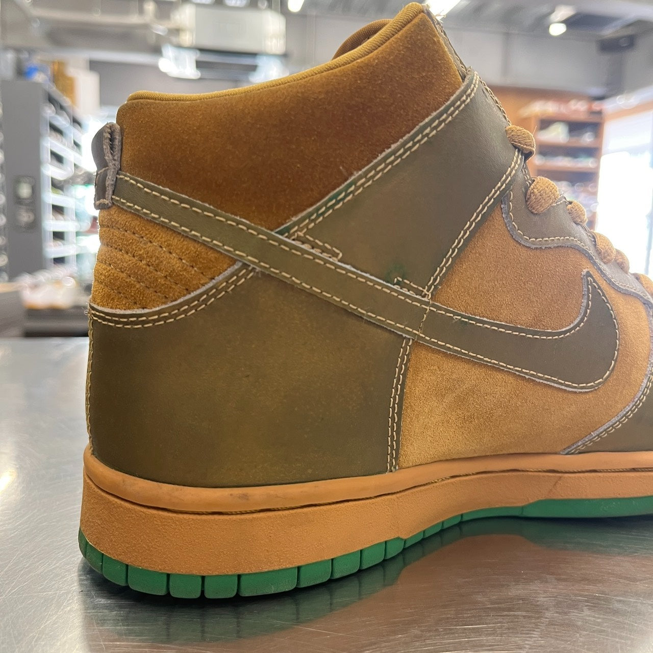 【US10】 NIKE SB DUNK HIGH PRO SB 305050-771 【USED】