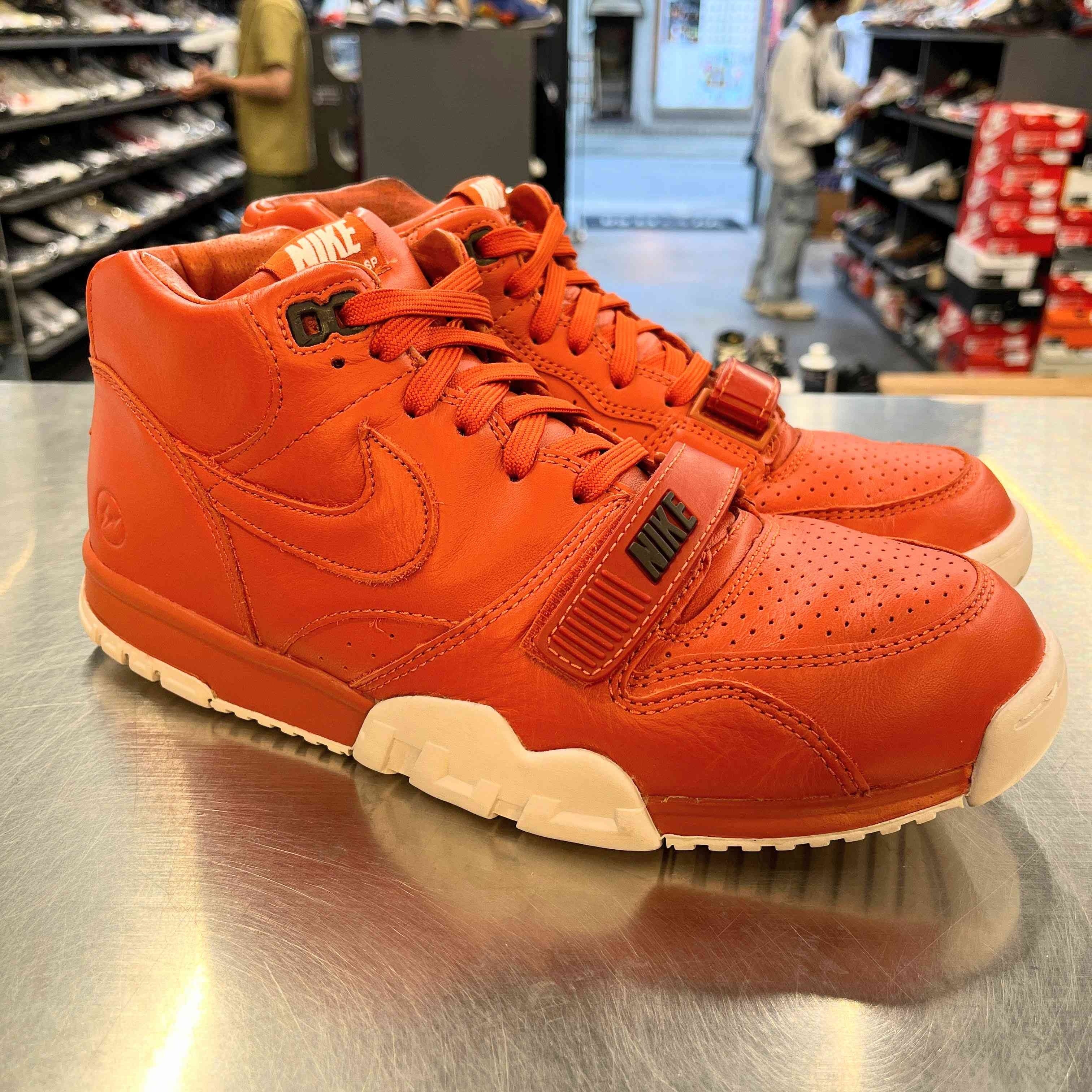 【US10】 NIKE AIR TRAINER 1 MID SP / FRAGMENT 806942-881 【USED】