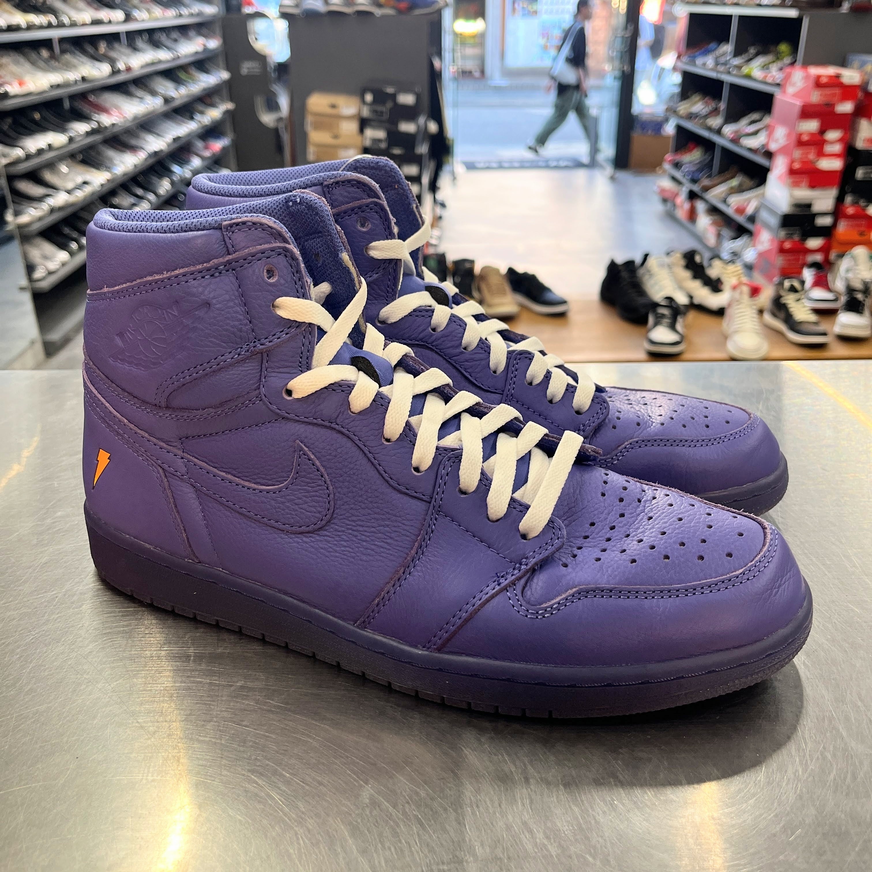 【US11.5】 AIR JORDAN 1 RETRO HI OG G8RD AJ5997-555 【USED】