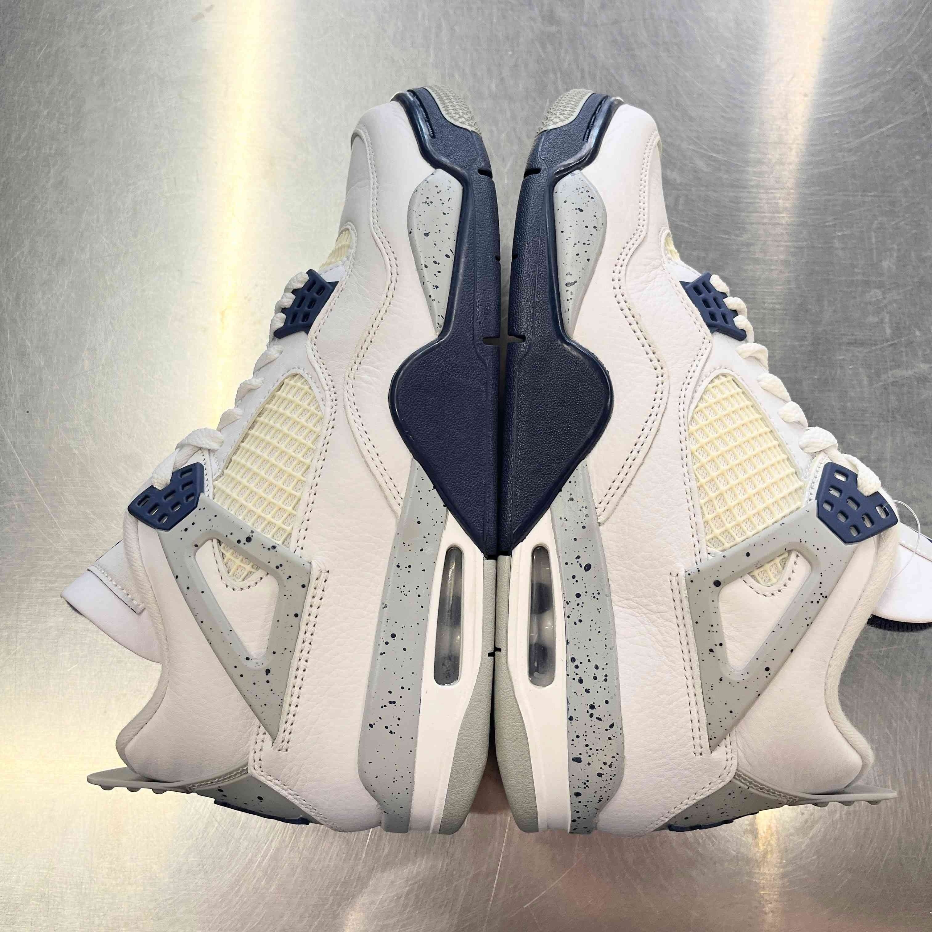 【US8.5】 AIR JORDAN 4 RETRO DH6927-140 【USED】