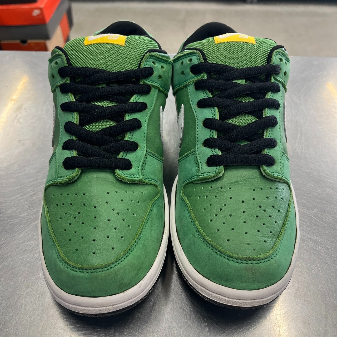 【US11】 NIKE SB DUNK LOW PRO SB Tokyo Green Taxi 304292-311 【USED】