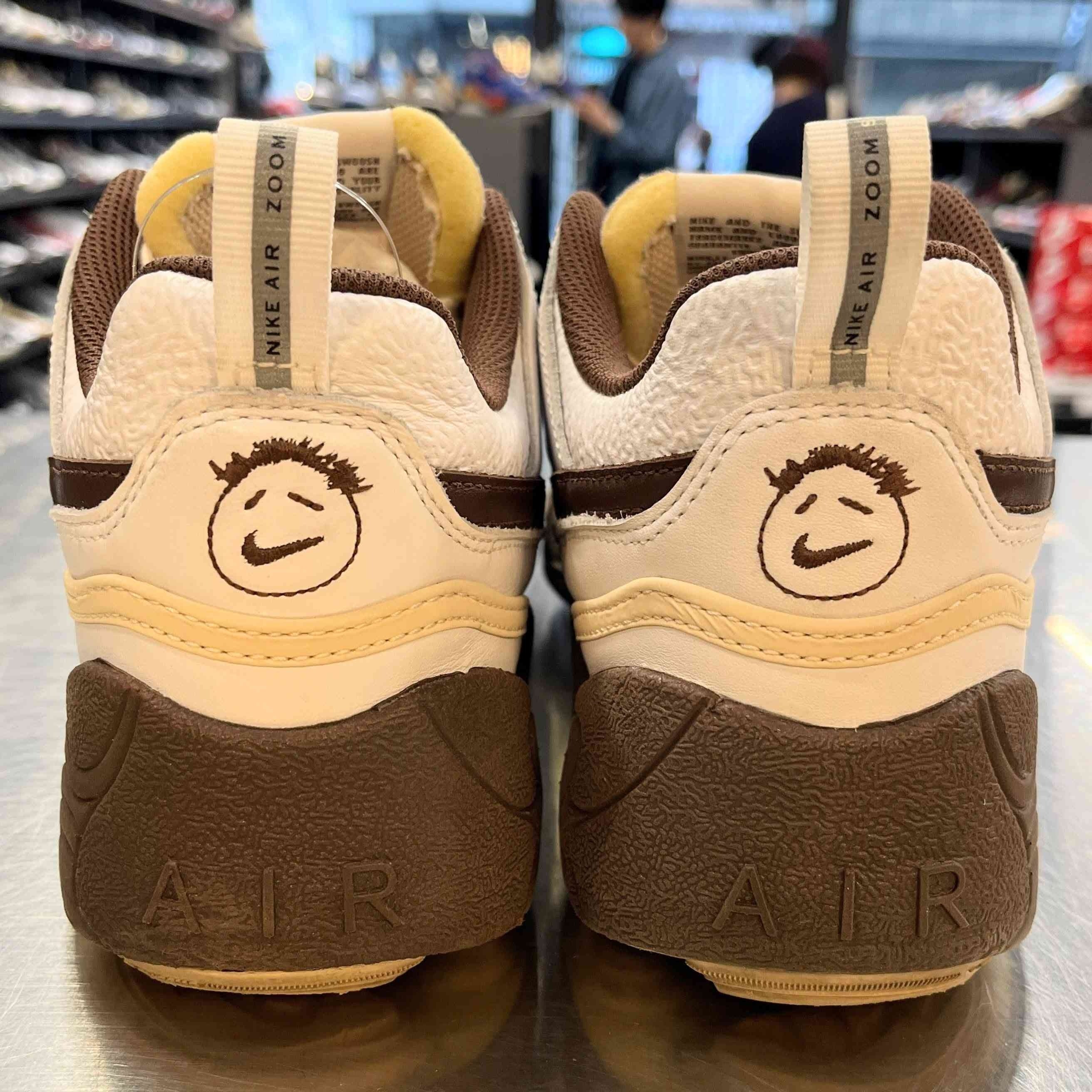 【US9.5】 NIKE ZOOM FIELD JAXX CACTUS JACK HQ3073-100 【USED】