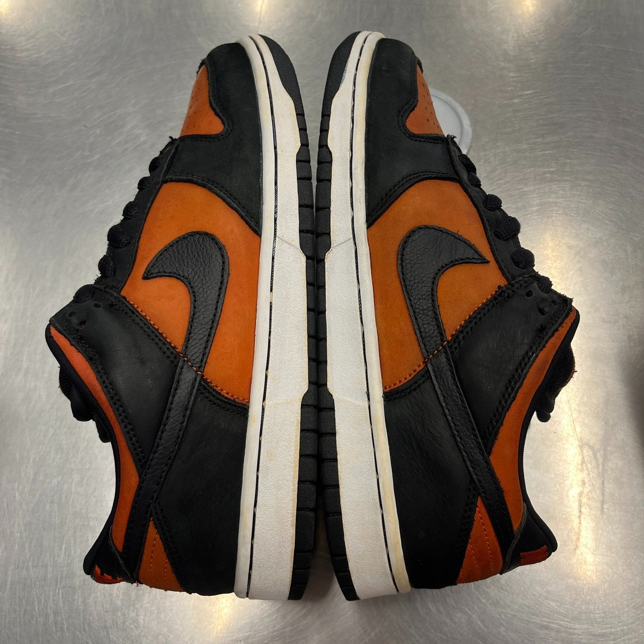 【US9.5】 NIKE SB DUNK LOW PRO SB ORANGE FLASH 304292-801 【USED】