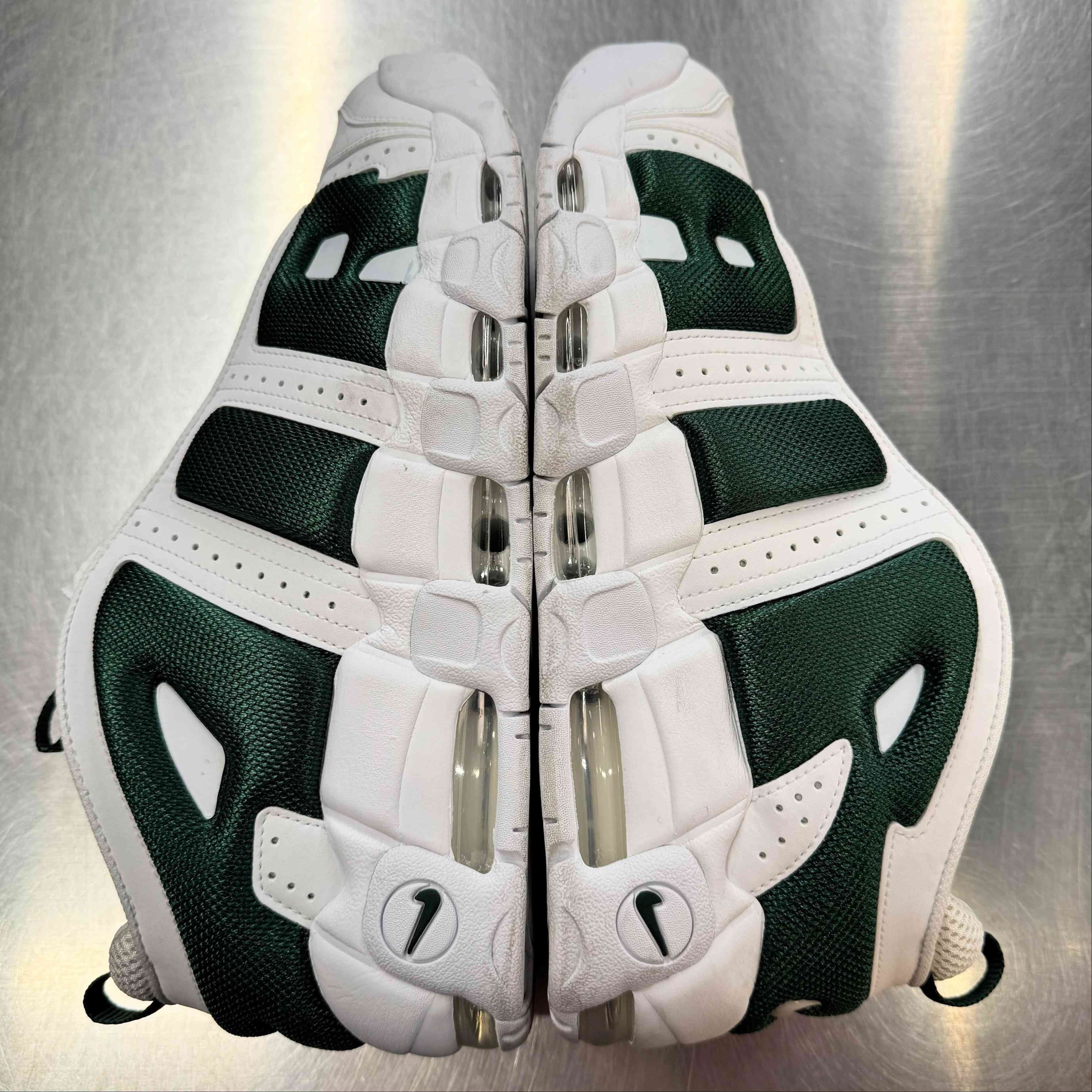 【US12】 NIKE AIR MORE UPTEMPO LOW FZ3055-102 【USED】