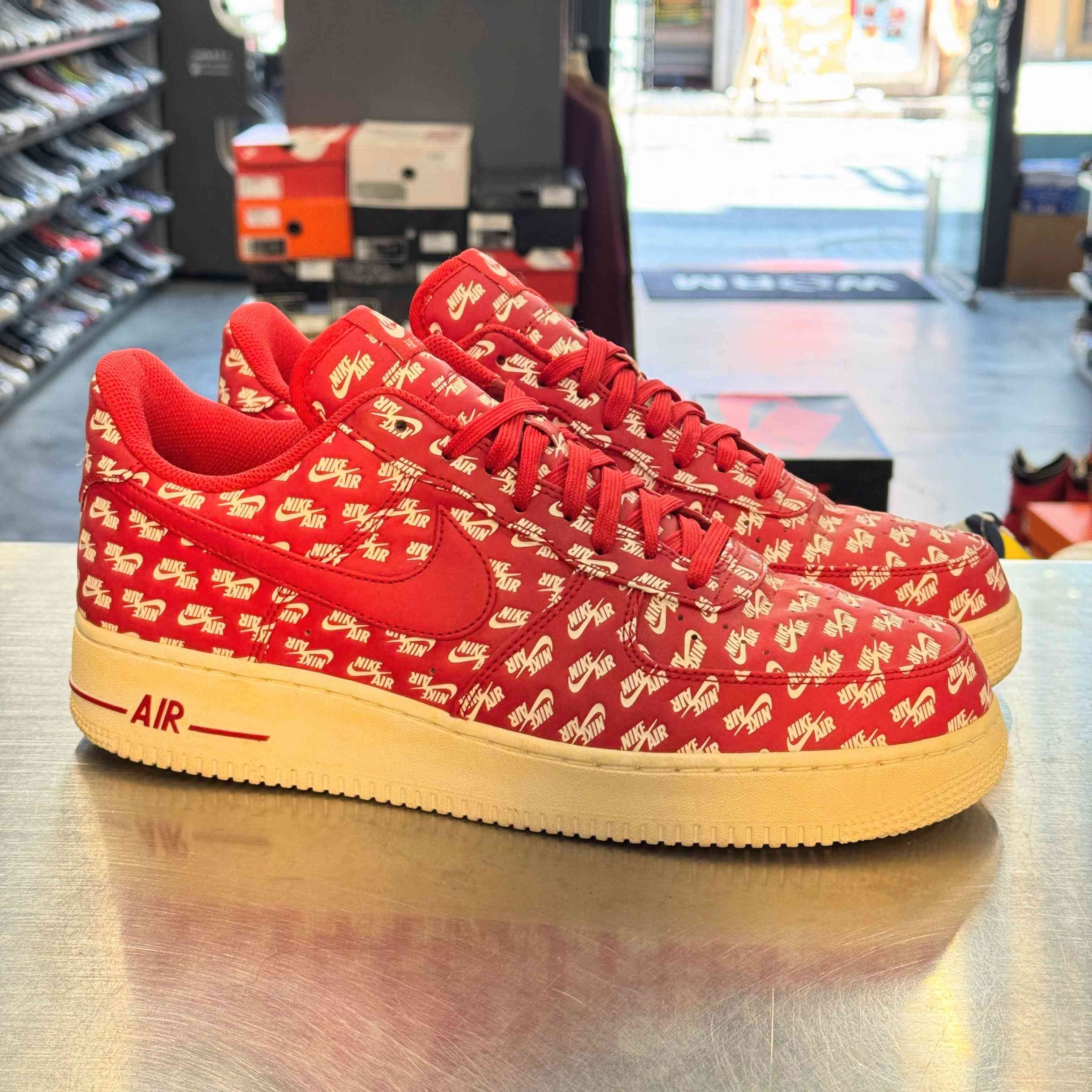 【US12】 NIKE AIR FORCE 1 LOW All Over Logo Red AH8462-600 【USED】