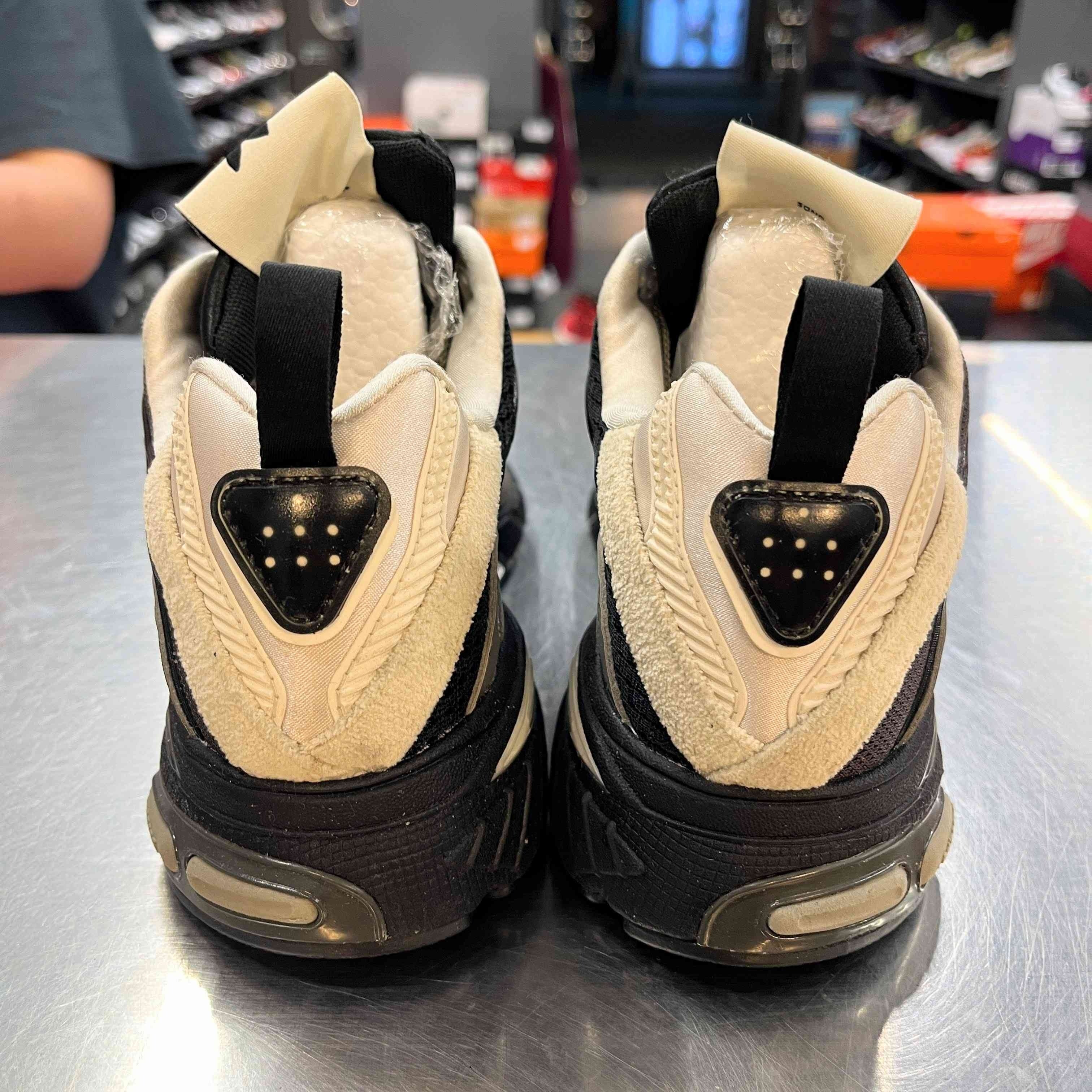 【US5.5】 adidas ADISTAR CUSHION SFTM JH9007 【USED】