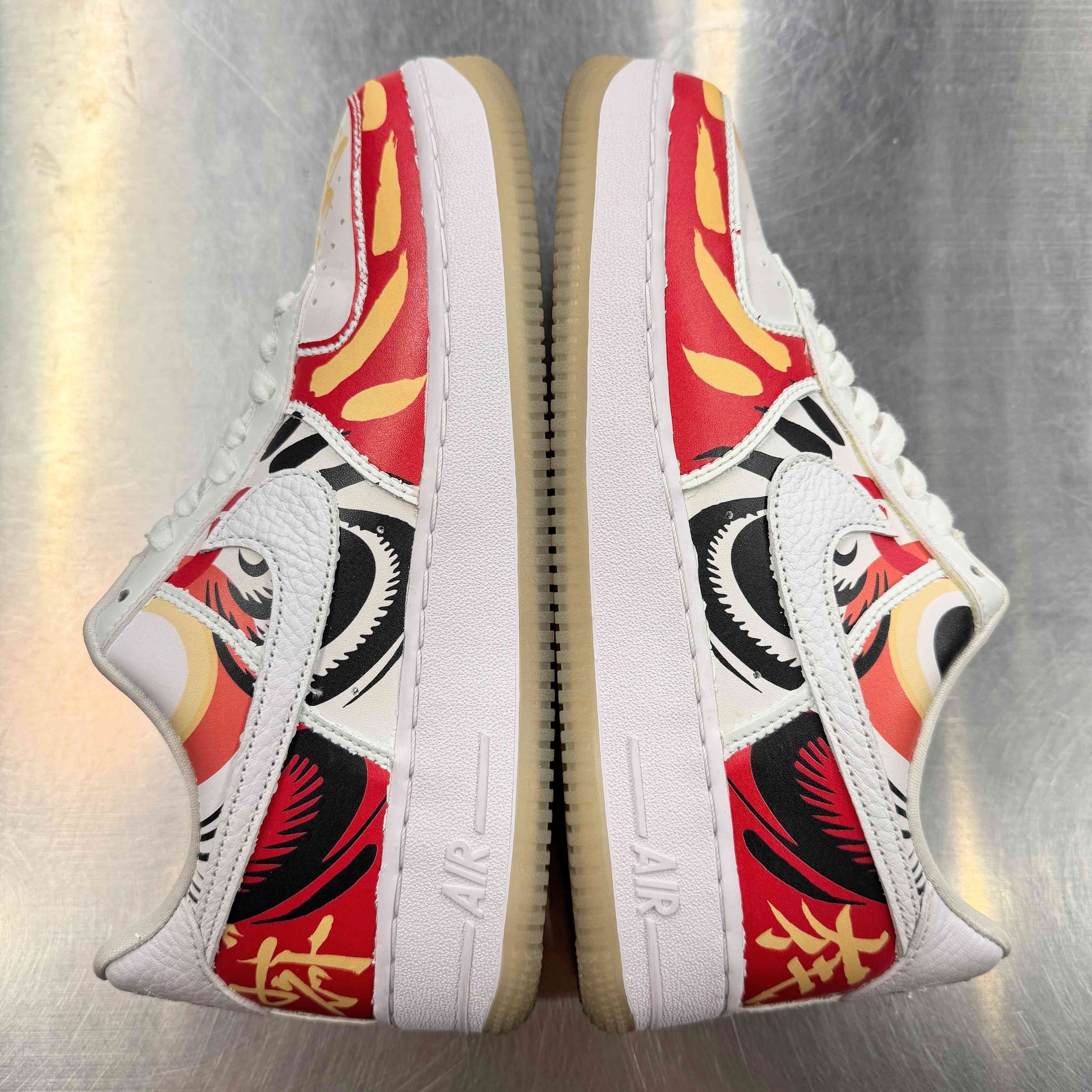 【US8.5】 NIKE AIR FORCE 1 07 PRM DD9941-100 【USED】