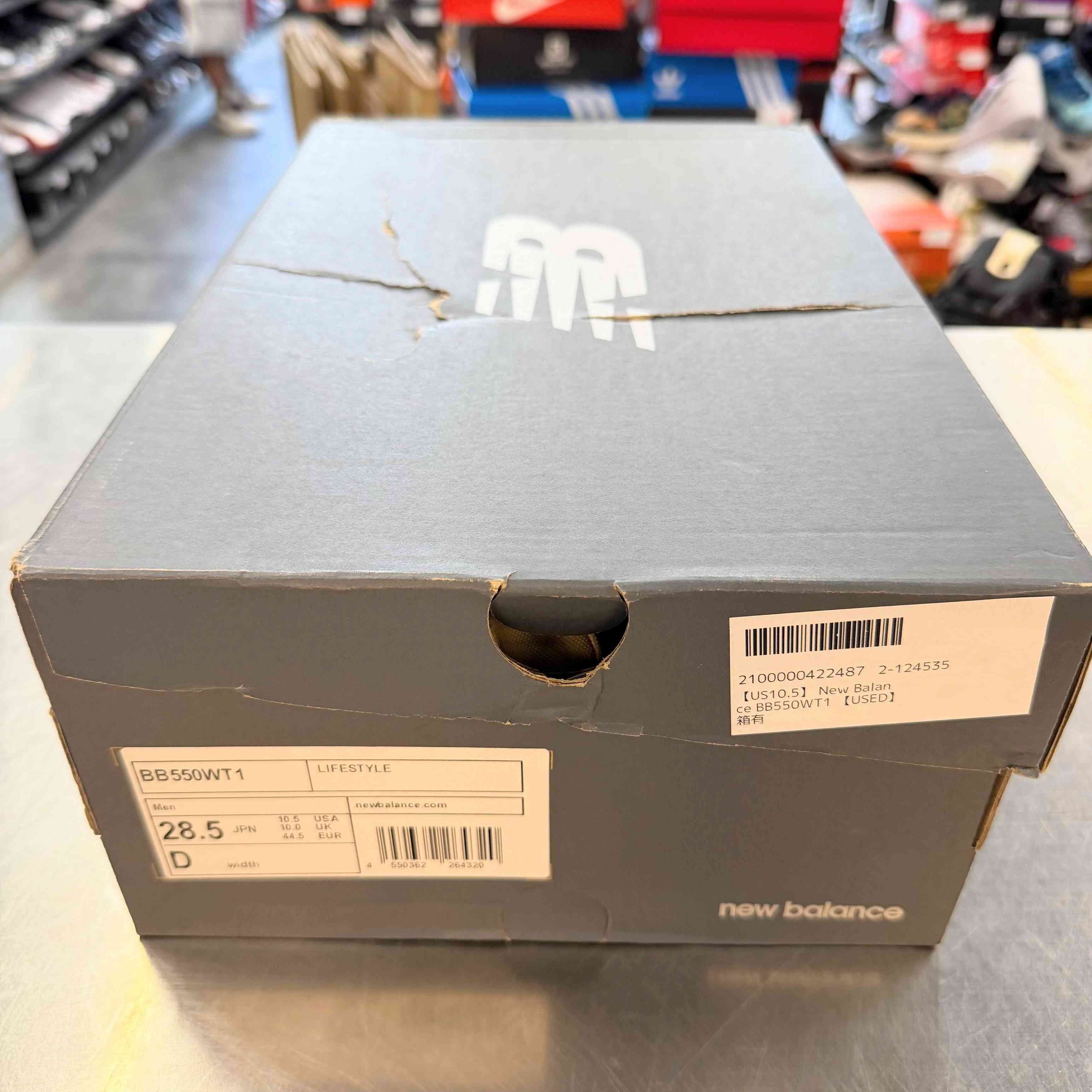 【US10.5】 New Balance BB550WT1 【USED】