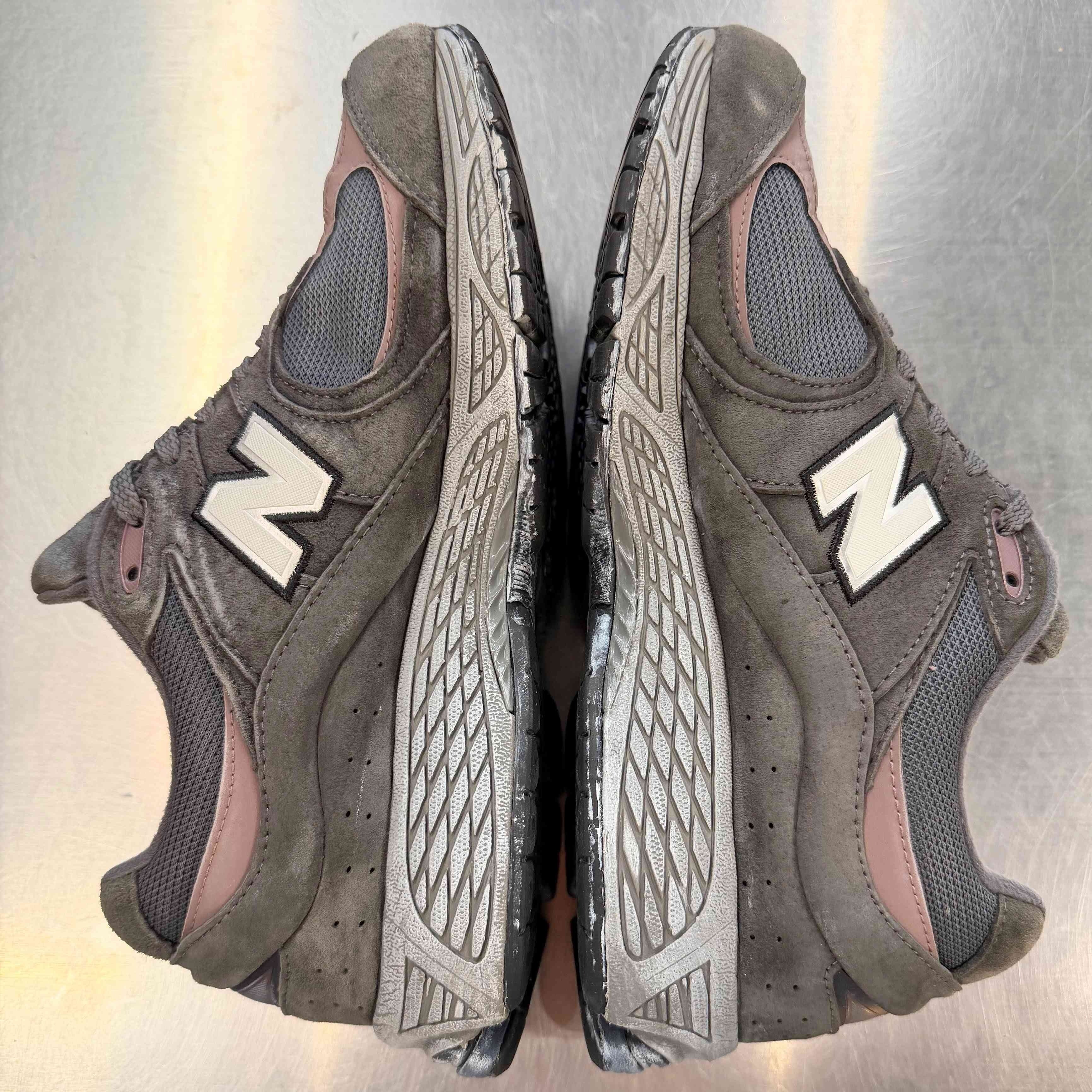 【US10.5】 New Balance M2002RXA 【USED】