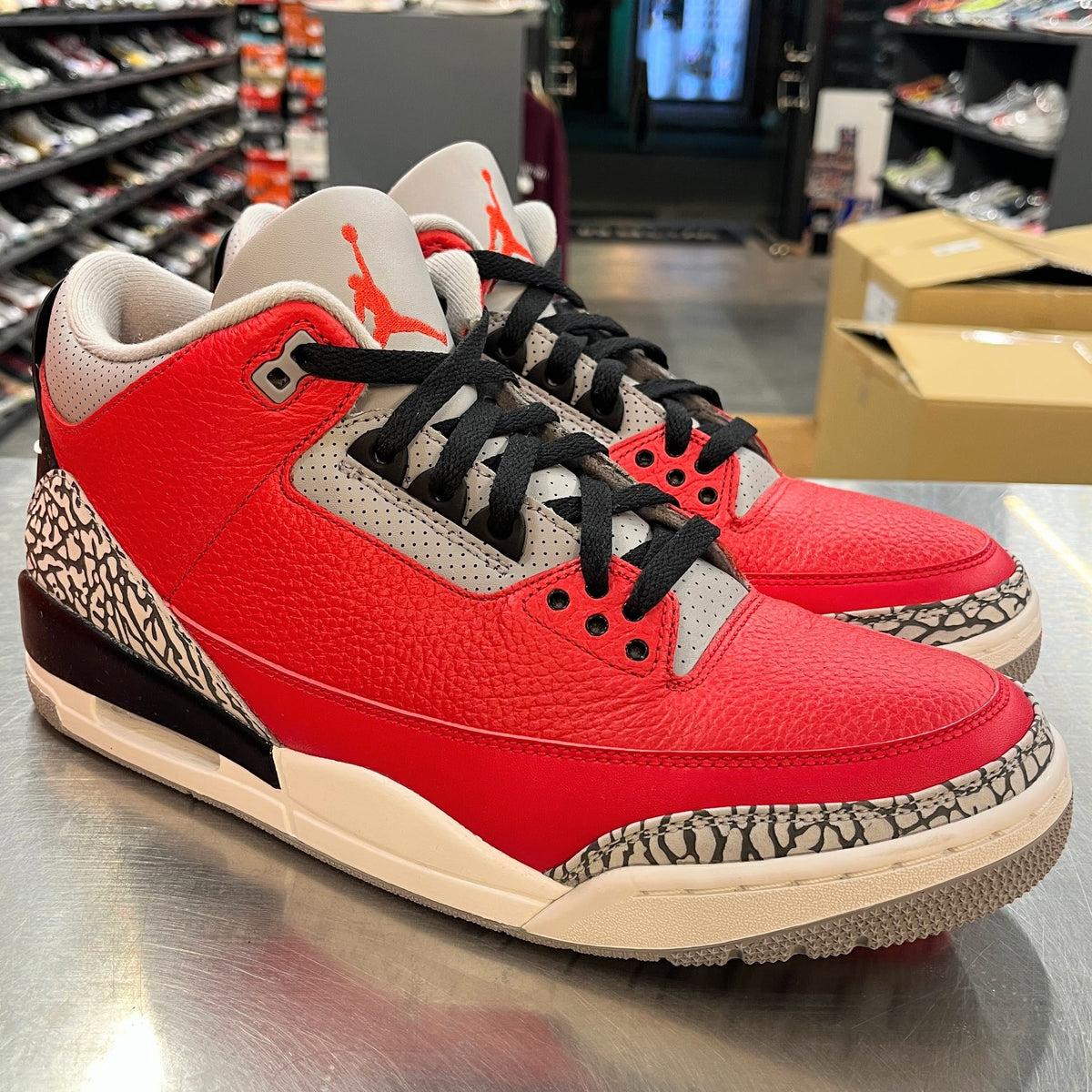 【US12】 AIR JORDAN 3 RETRO CK5692-600 【USED】