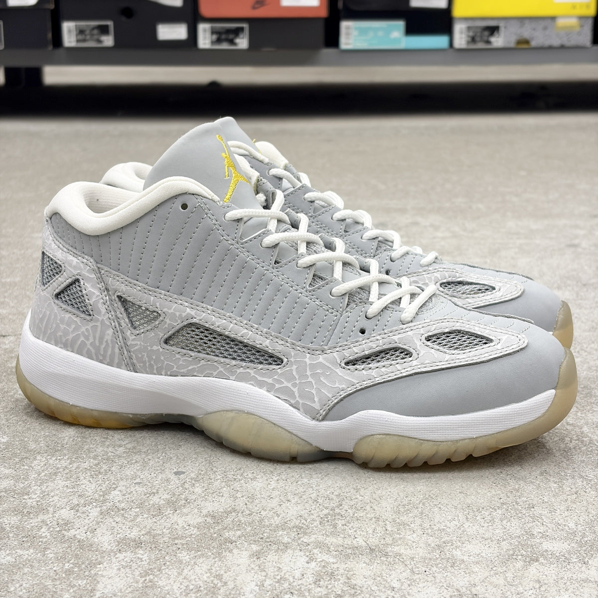 【US9】 AIR JORDAN 11 RETRO LOW 306008-072 【DS】