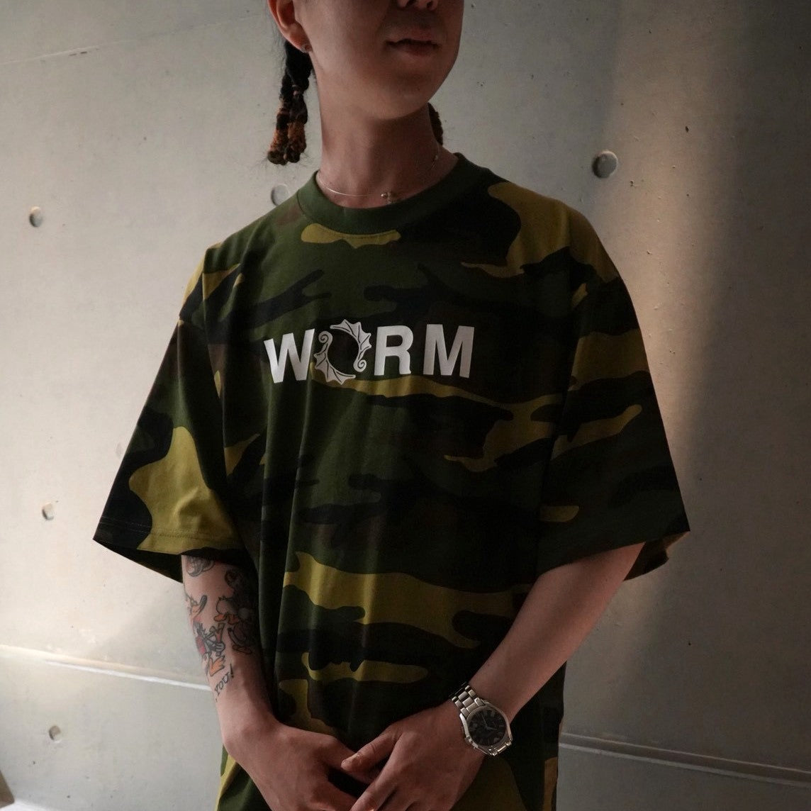 WORM LOGO T-SHIRT CAMO