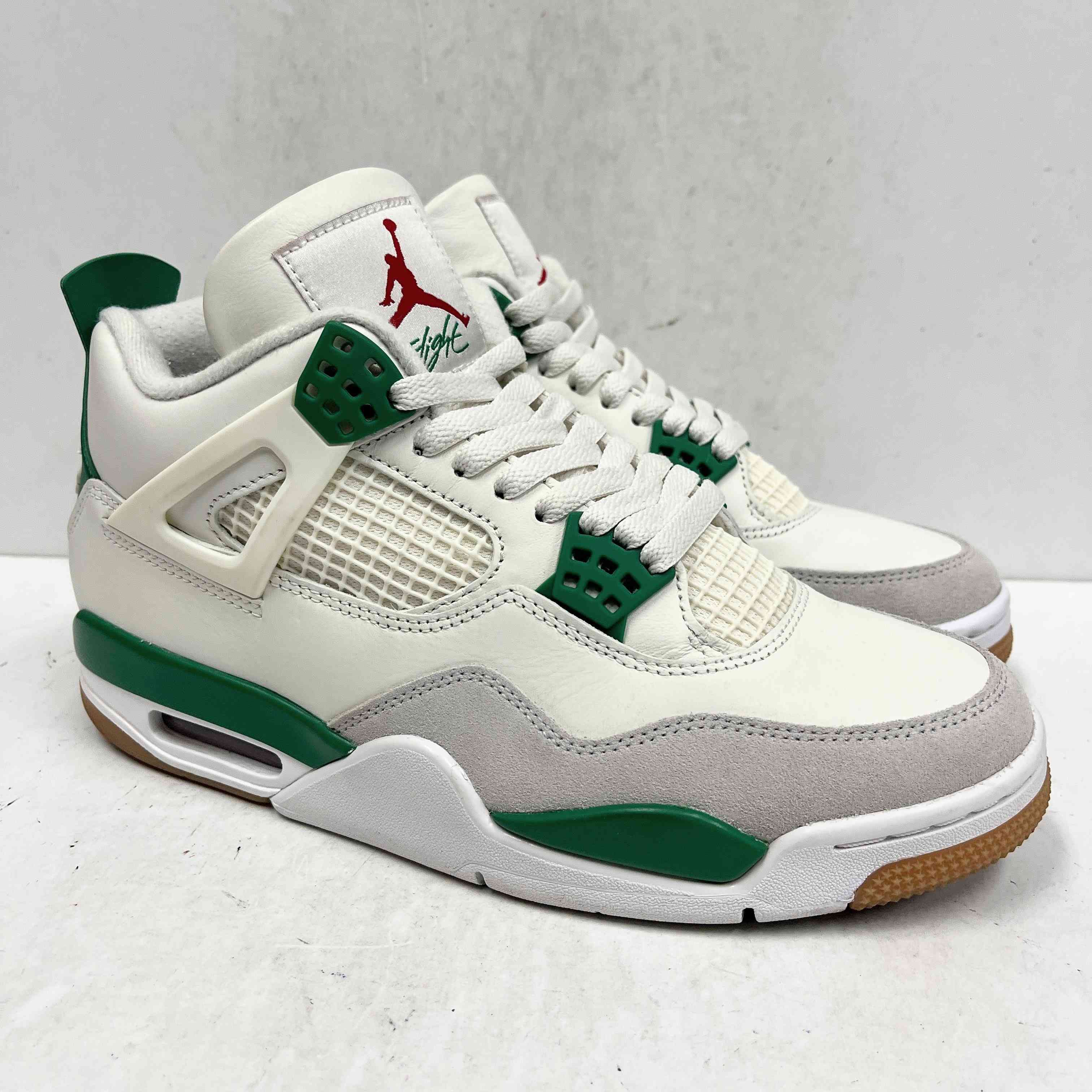 【US8】 AIR JORDAN 4 RETRO SP DR5415-103 【USED】