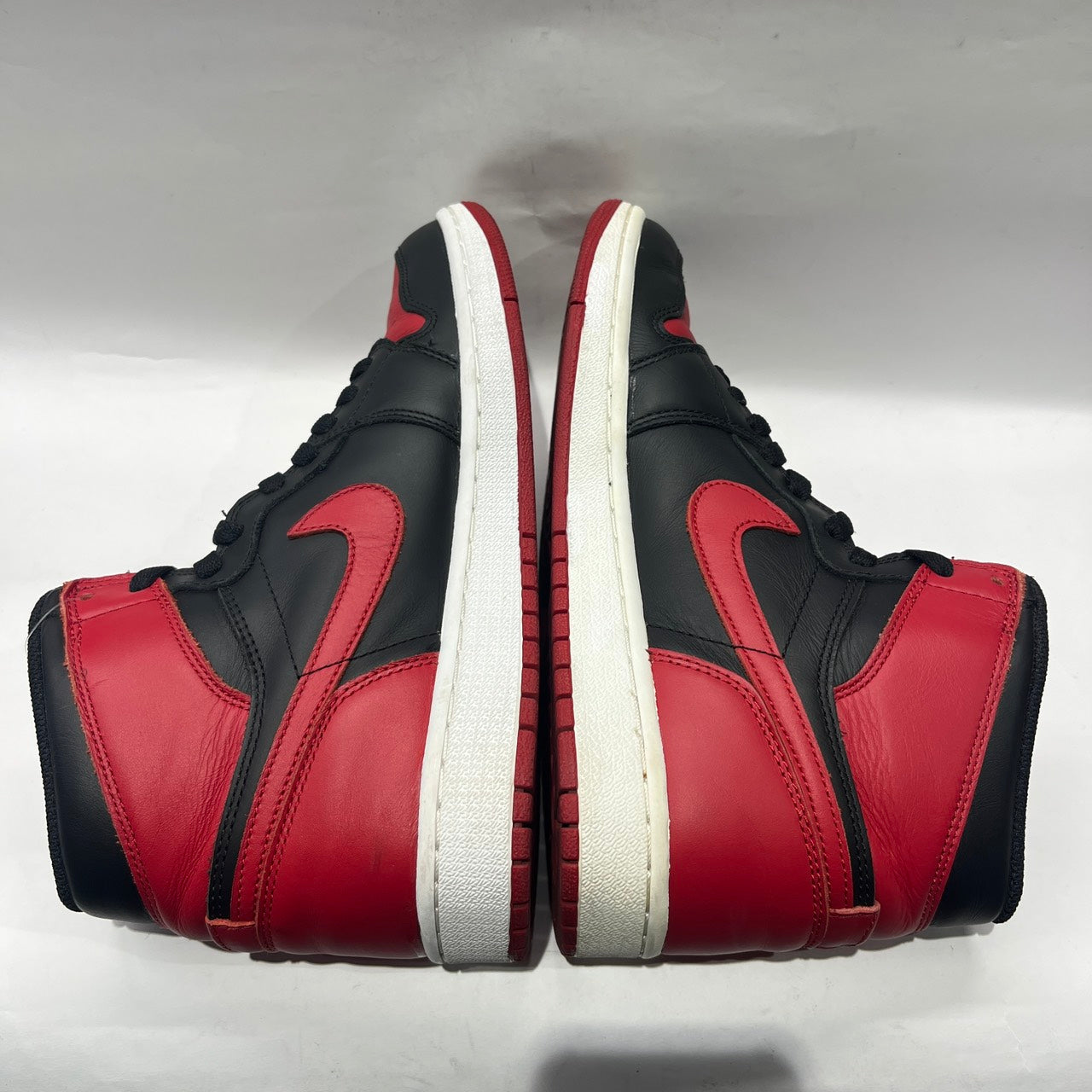 【US9】 AIR JORDAN 1 RETRO HIGH OG Bred  555088-023 【USED】