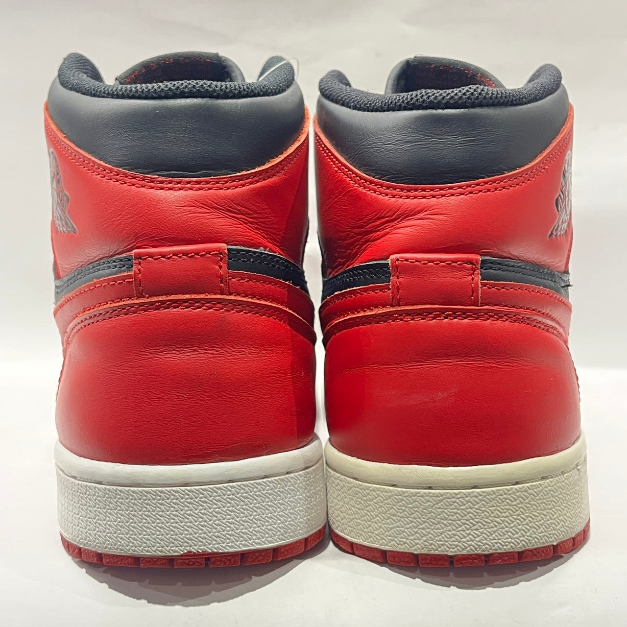 【US9】 AIR JORDAN 1 RETRO HIGH OG Bred  555088-023 【USED】