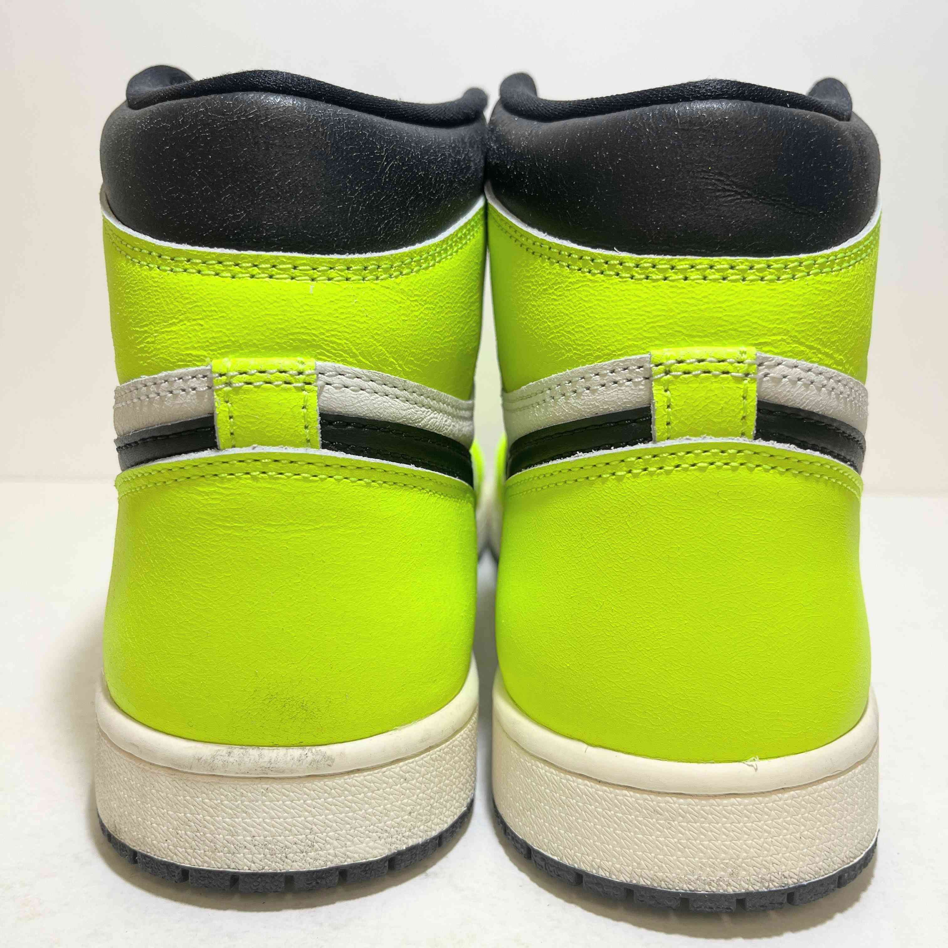 【US11】 AIR JORDAN 1 RETRO HIGH OG VOLT 555088-702 【USED】