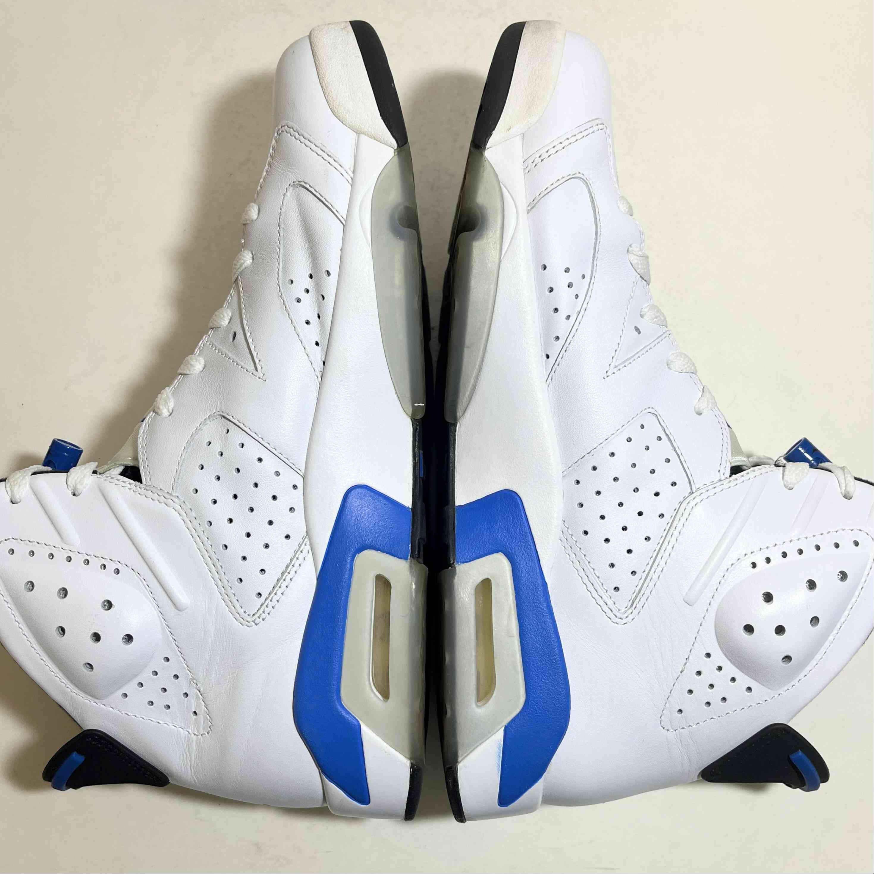 【US11】 AIR JORDAN 6 RETRO 384664-107 【USED】