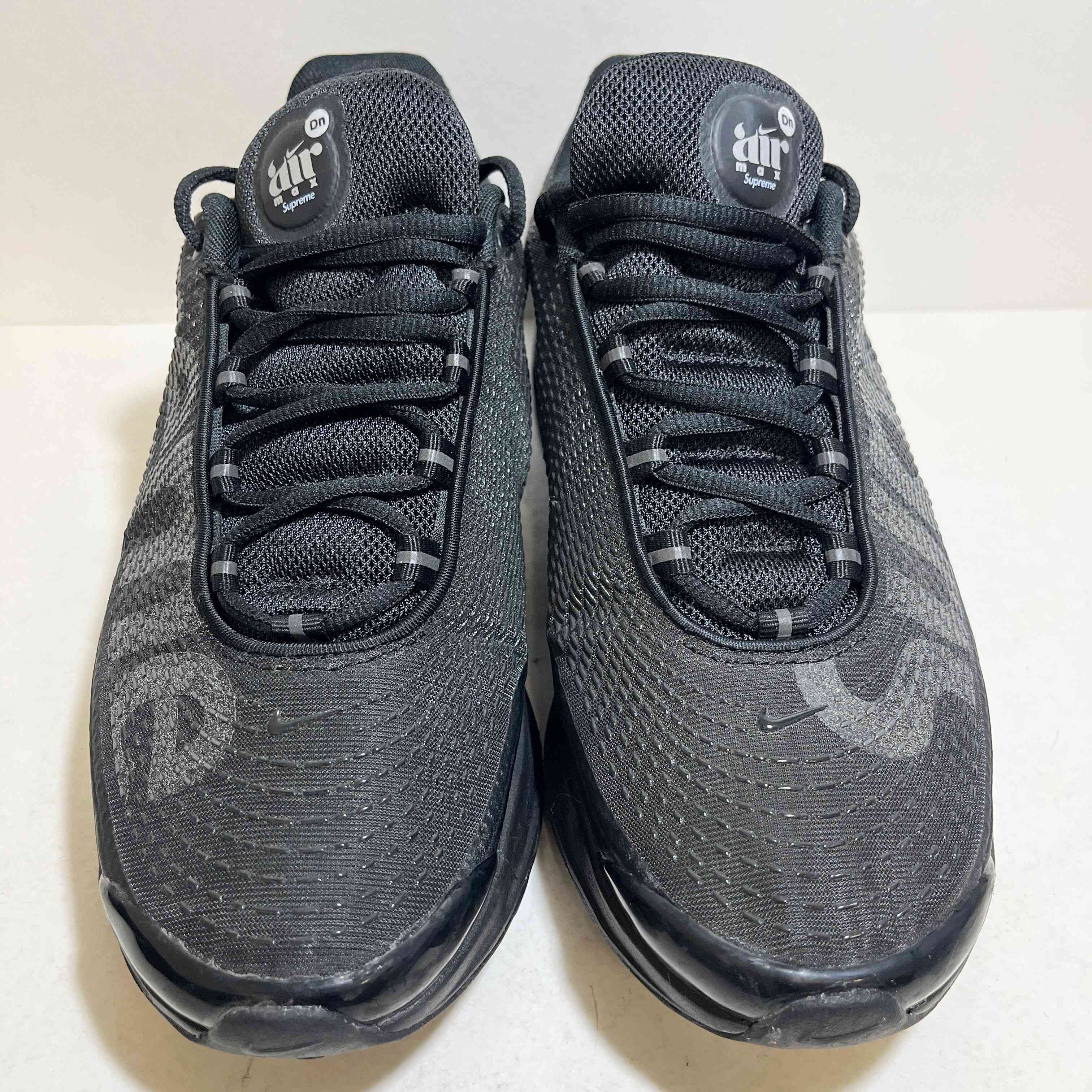 【US9.5】 NIKE AIR MAX DN SP SUPREME FZ4044-001 【USED】