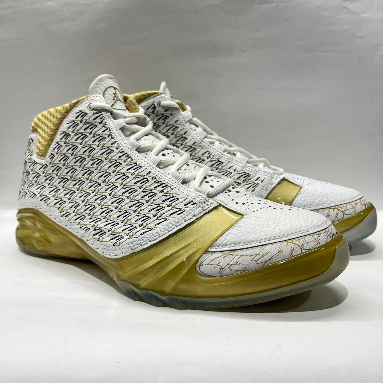 【US10.5】 AIR JORDAN 23 TROPHY ROOM 853336-123 【USED】