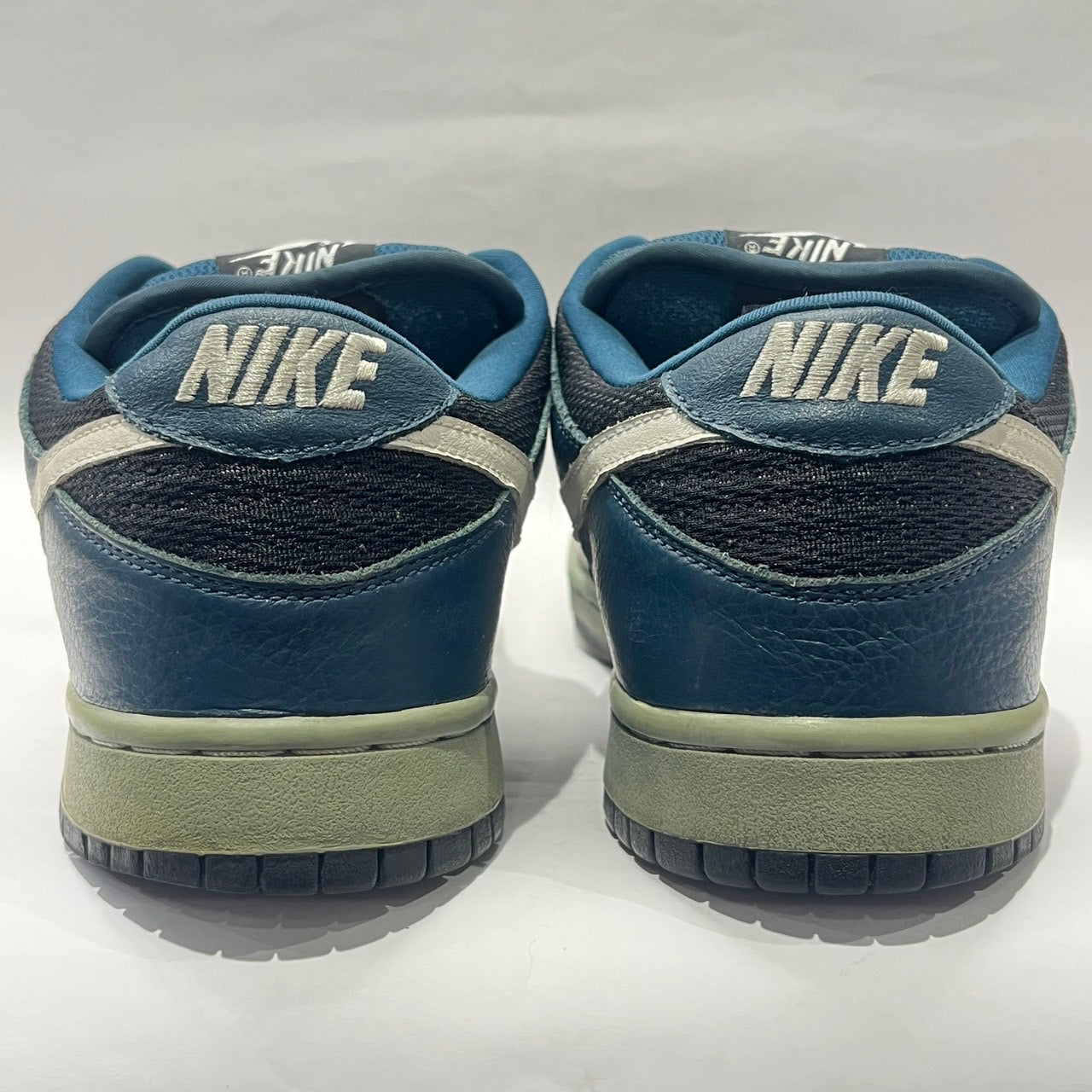 【US11.5】 NIKE SB DUNK LOW PRO SB Futura 304292-013 【USED】 箱違