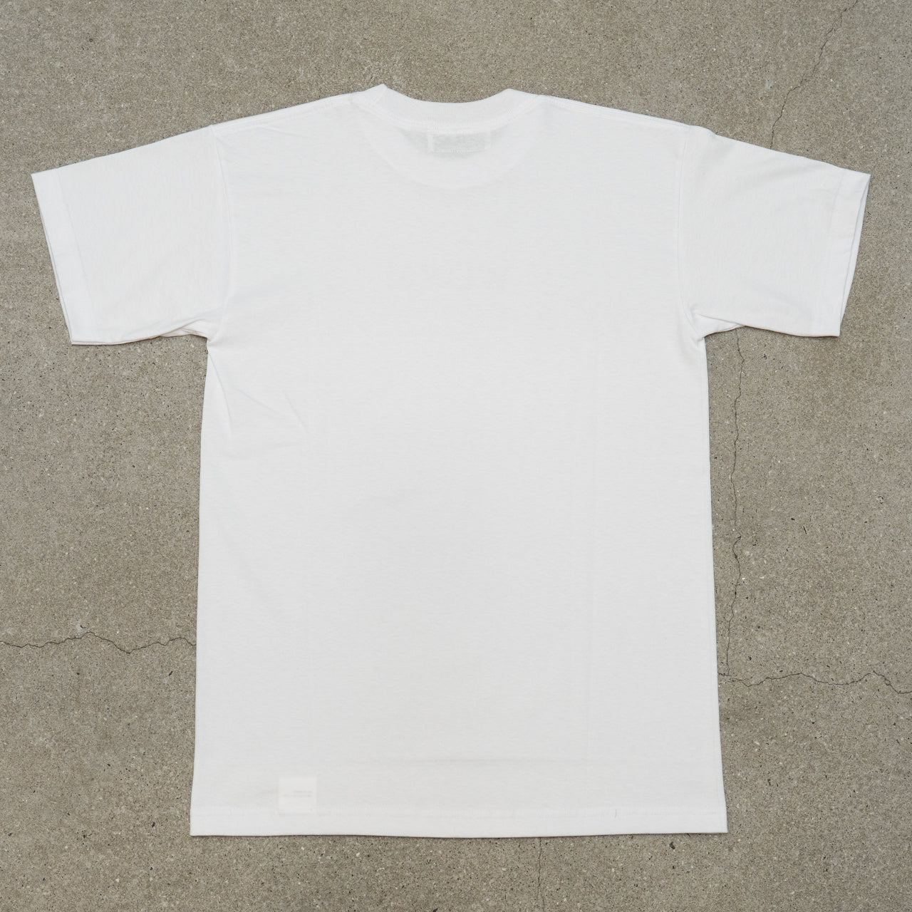 WORM T-shirt Small Logo White XL