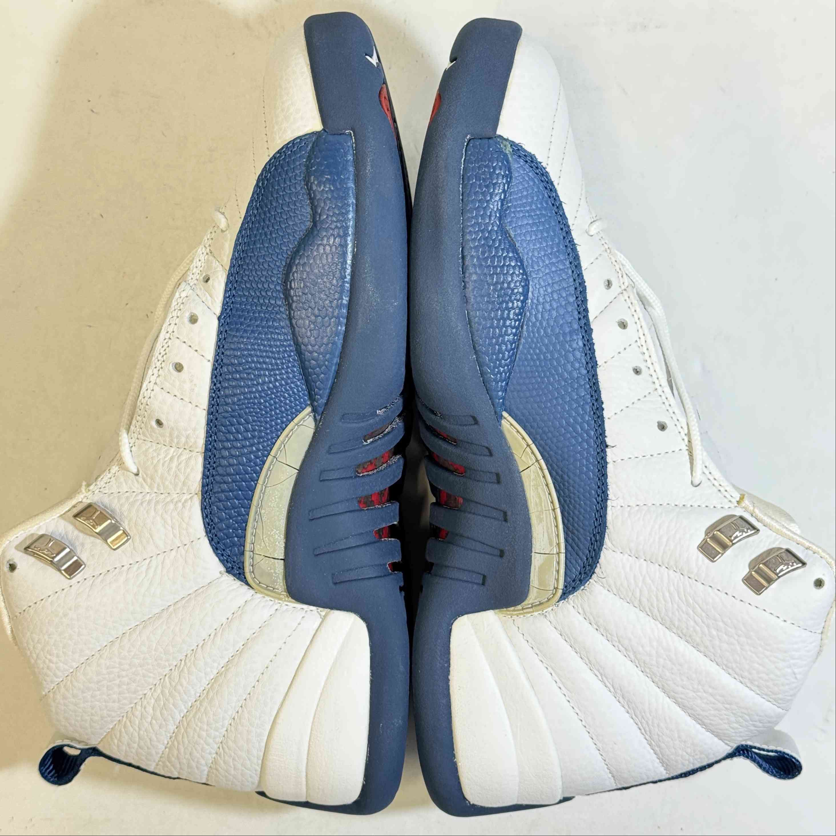 【US10】 AIR JORDAN 12 RETRO 136001-141 【DS】
