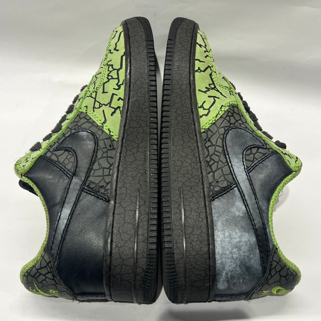 【US9】 NIKE AIR FORCE 1 03 HUF QUAKE 315206-301 【USED】