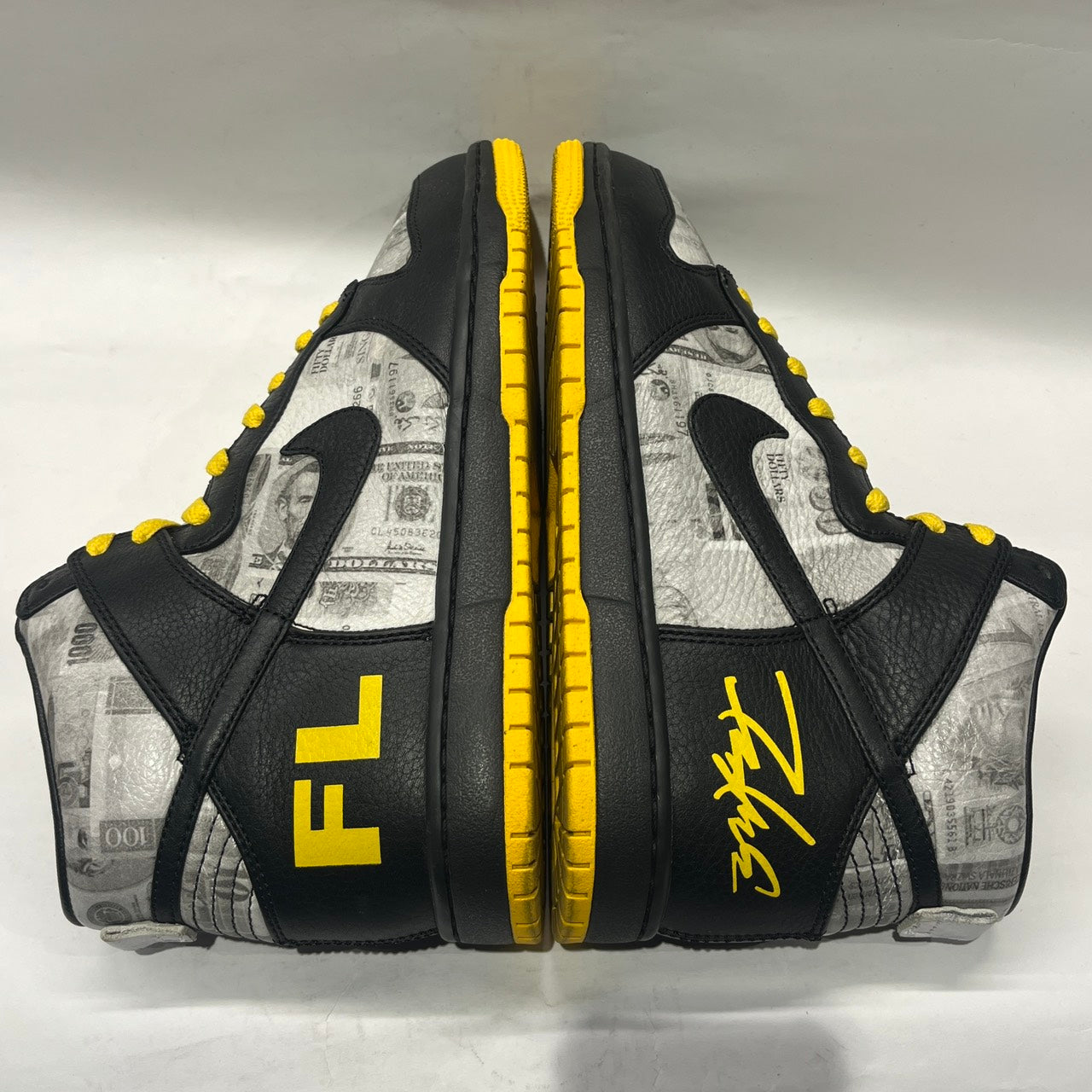 【US8.5】 NIKE DUNK HIGH SUPREME TZ LAF LIVESTRONG/FUTURA 378127-001 【USED】