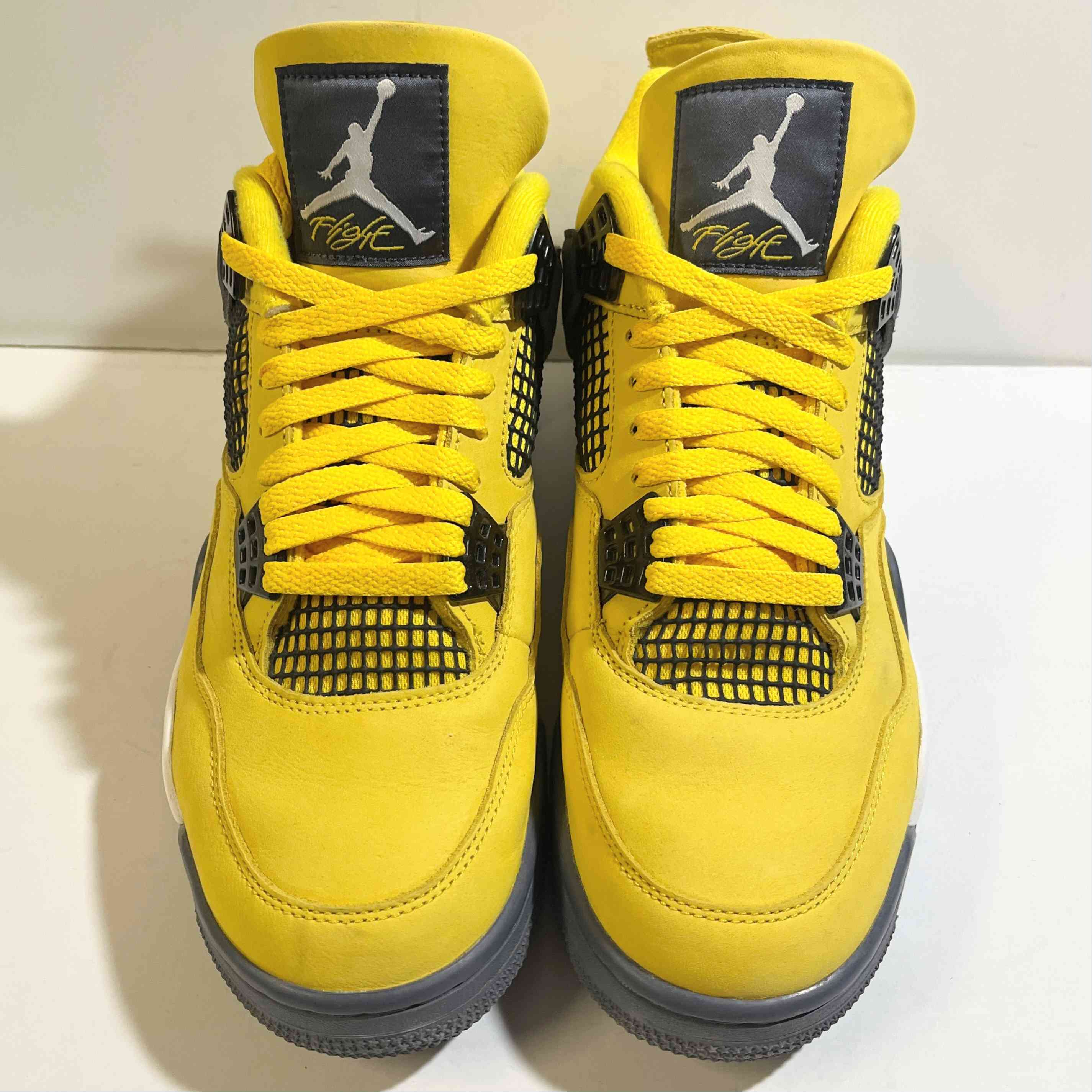 【US9.5】 AIR JORDAN 4 RETRO Tour Yellow CT8527-700 【USED】