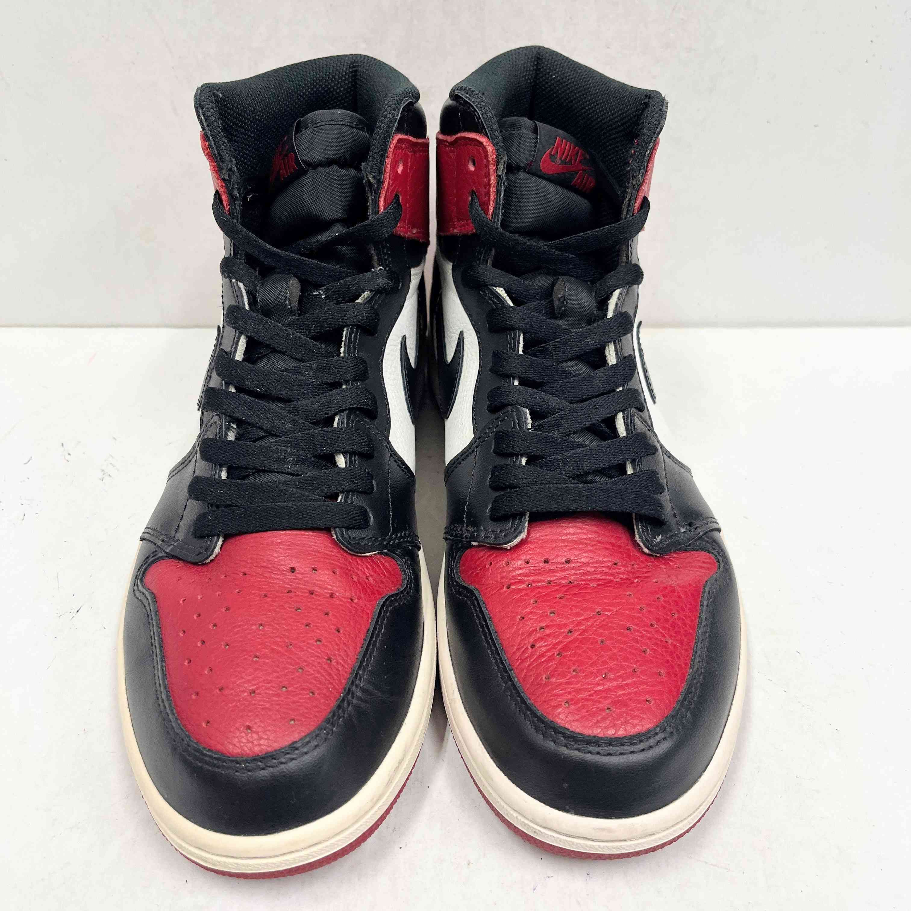 【US10】 AIR JORDAN 1 RETRO HIGH OG BRED TOE 555088-610 【USED】