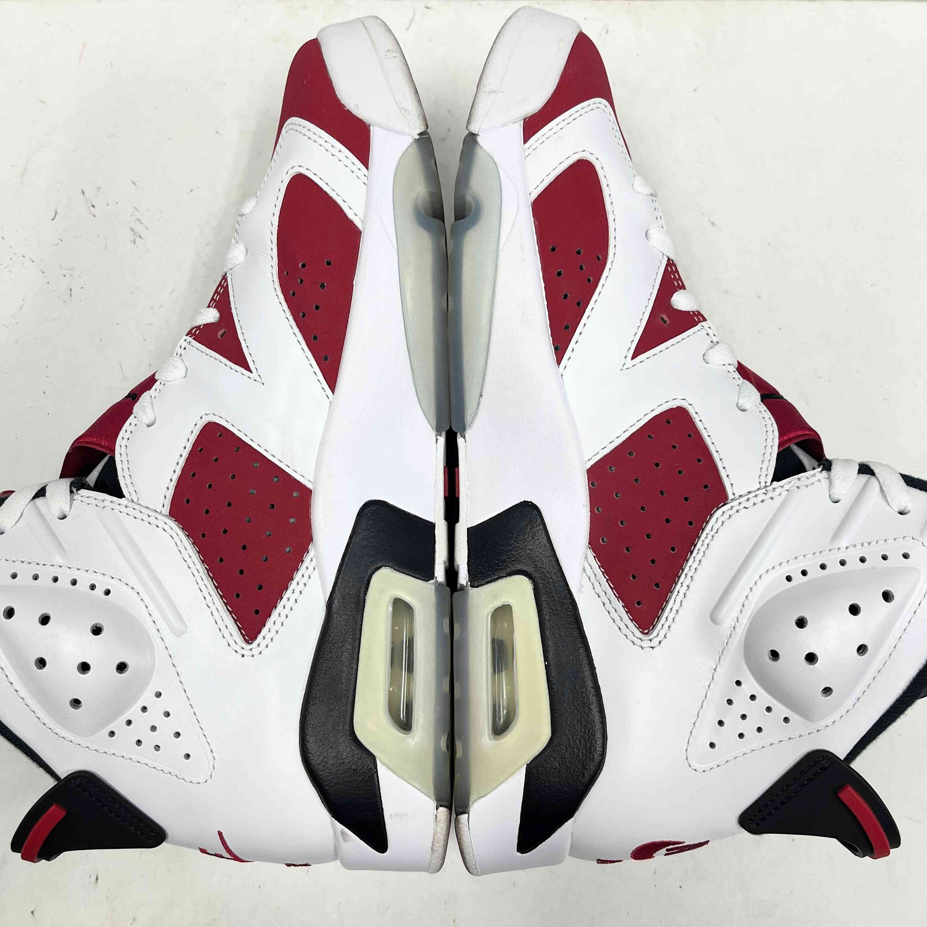 【US9.5】 AIR JORDAN 6 RETRO CT8529-106 【USED】