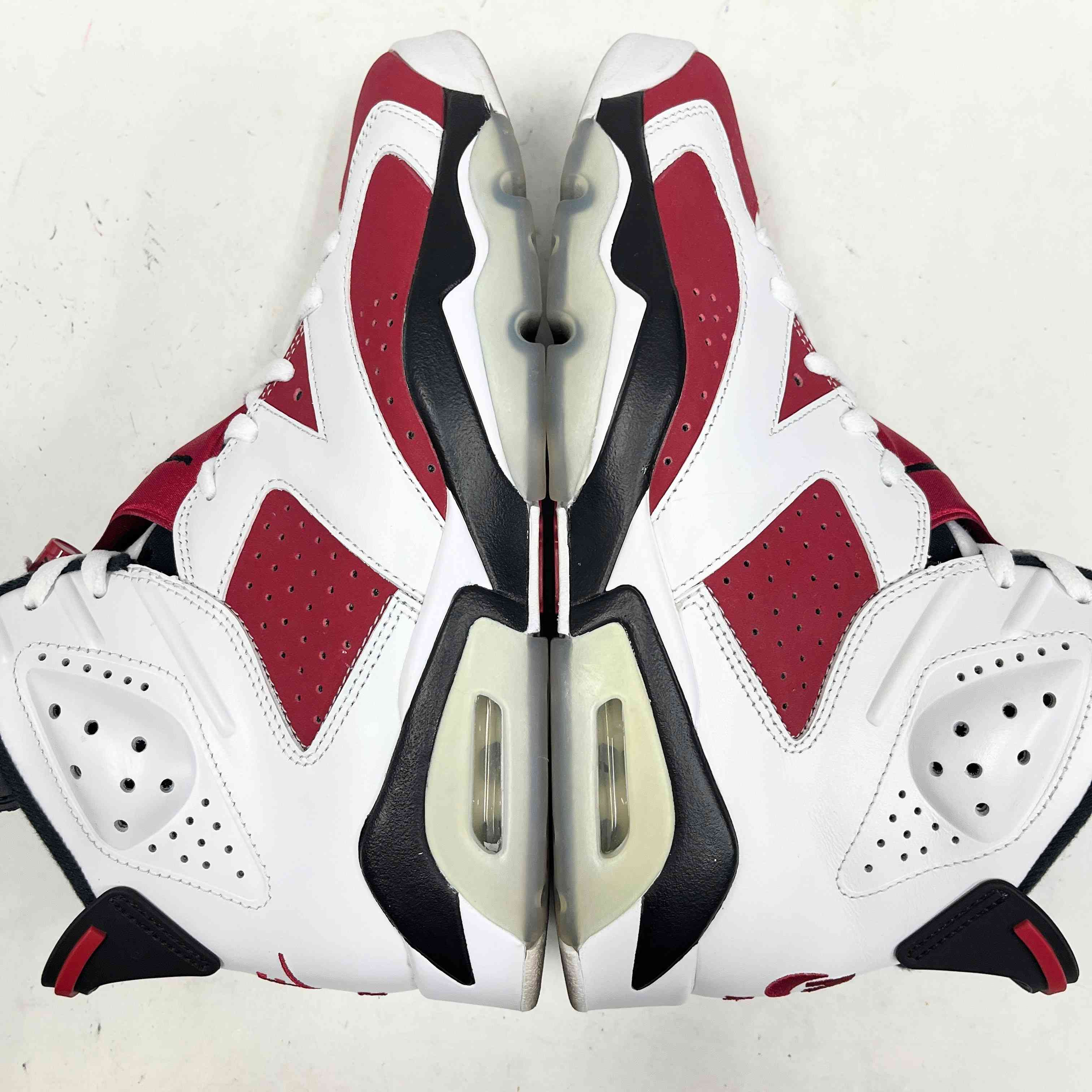【US9.5】 AIR JORDAN 6 RETRO CT8529-106 【USED】