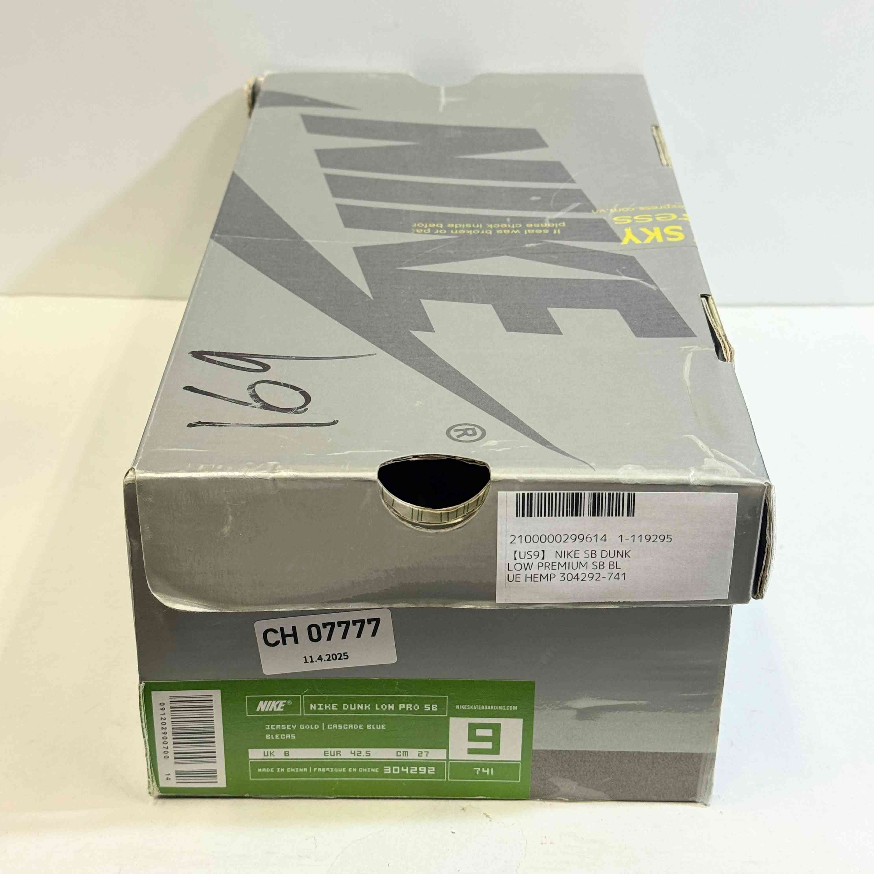 n*9様 NIKE SB 箱×2 ①us9.0 US9】 NIKE SB DUNK LOW PREMIUM SB BLUE HEMP 304292-741